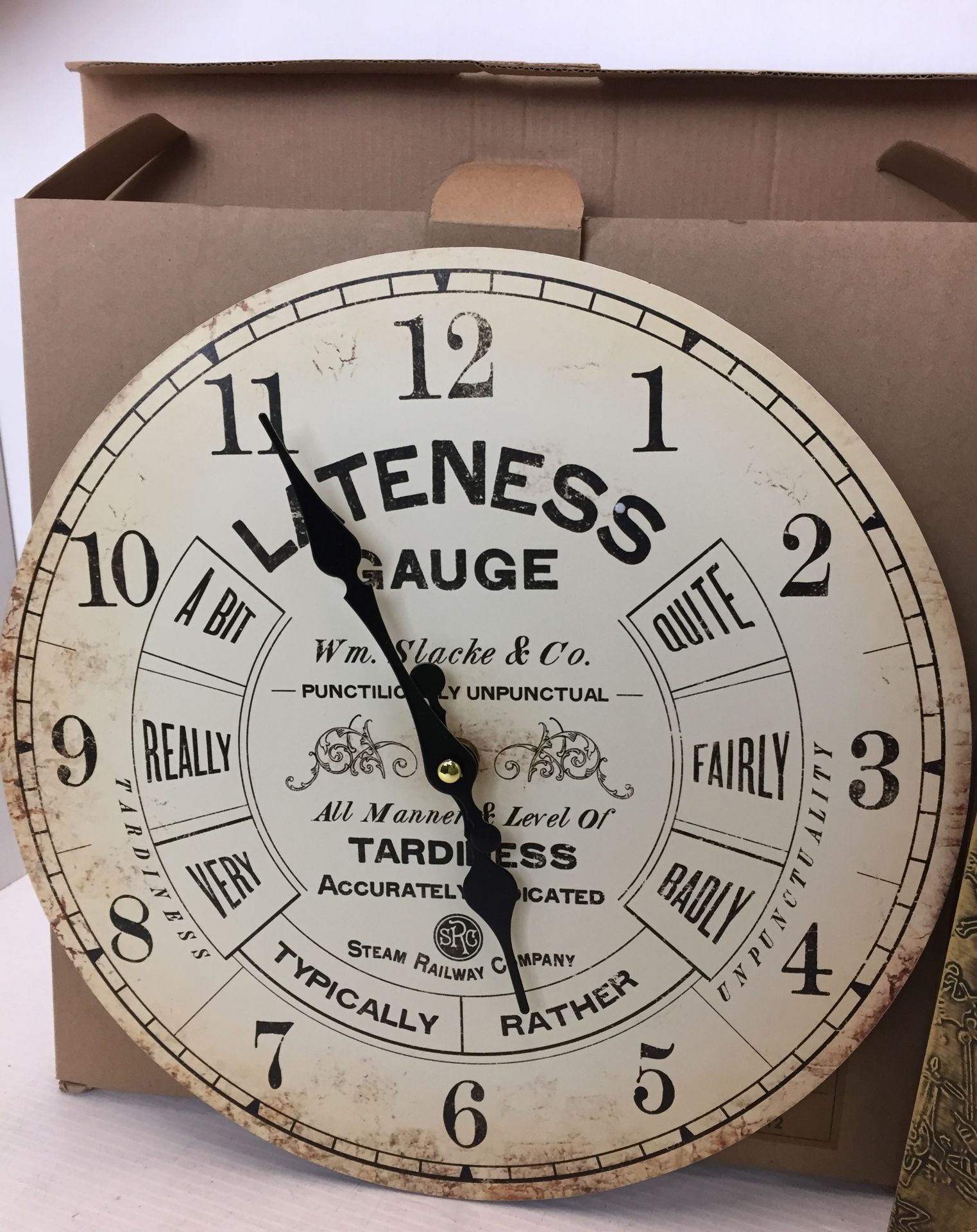 Two boxed items - Steam Railway Company Quartz reproduction wall clock 30cm diameter and Juliana - Image 2 of 4