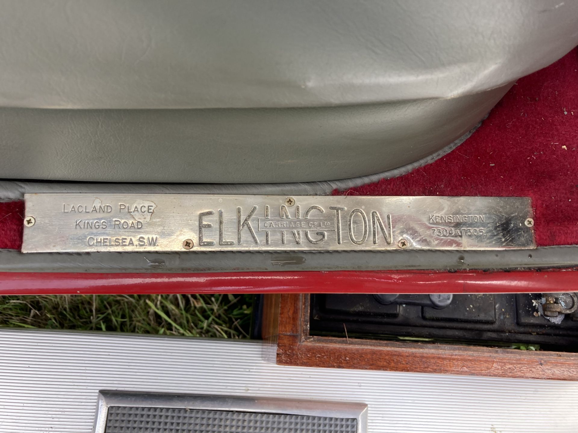 HISTORIC VEHICLE - 1924 BUICK McLAUGHLIN LIMOUSINE - Petrol - Red/Black - Blue/grey cloth interior. - Image 15 of 30