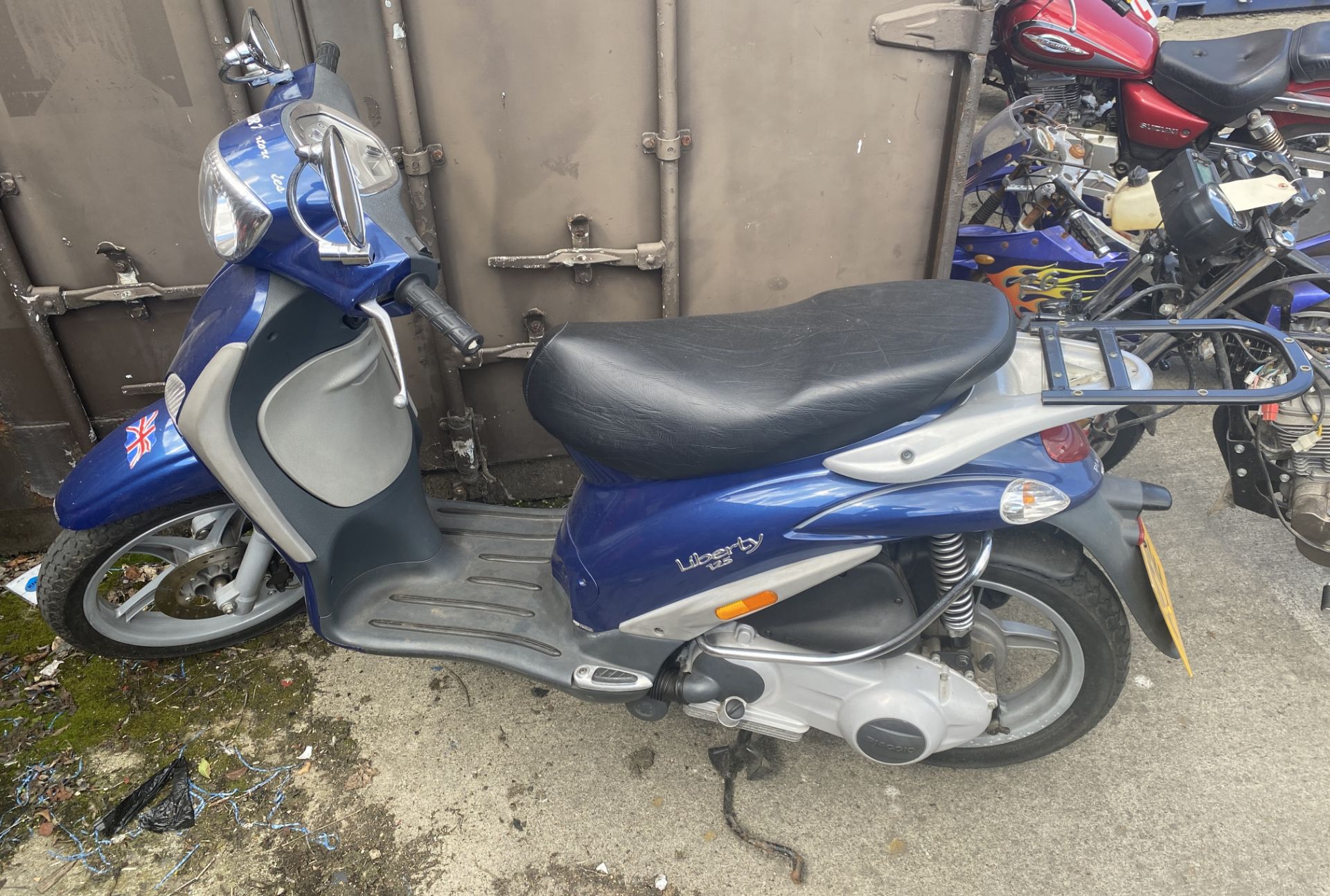 DIRECT BIKES 124CC MOTORCYCLE - Petrol - Blue/Silver. Sold on instructions of a retained client. - Image 7 of 7