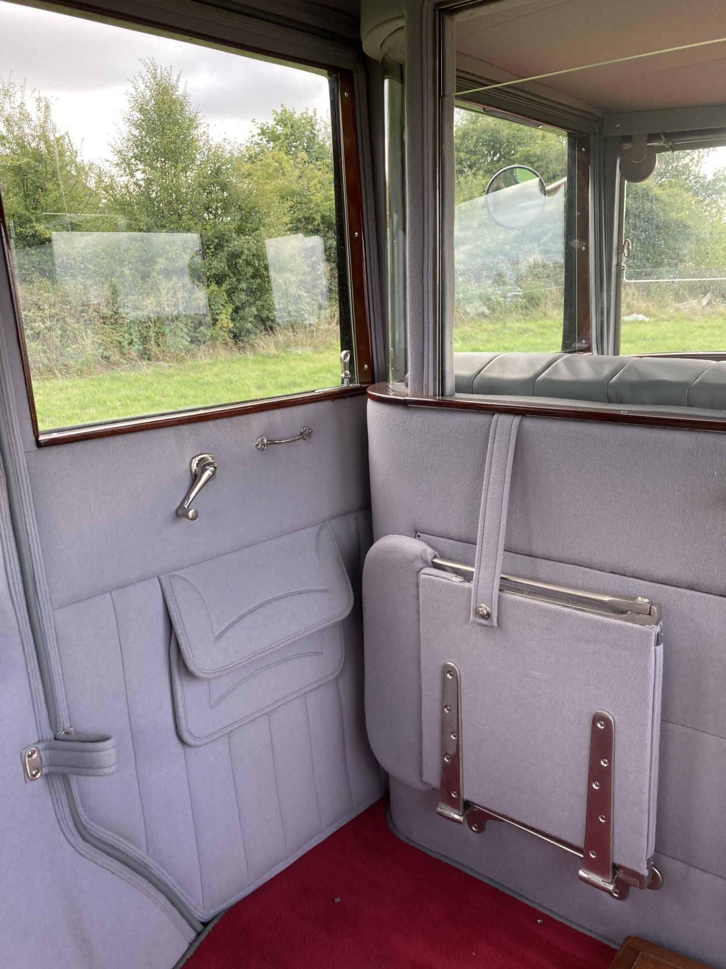 HISTORIC VEHICLE - 1924 BUICK McLAUGHLIN LIMOUSINE - Petrol - Red/Black - Blue/grey cloth interior. - Image 23 of 30