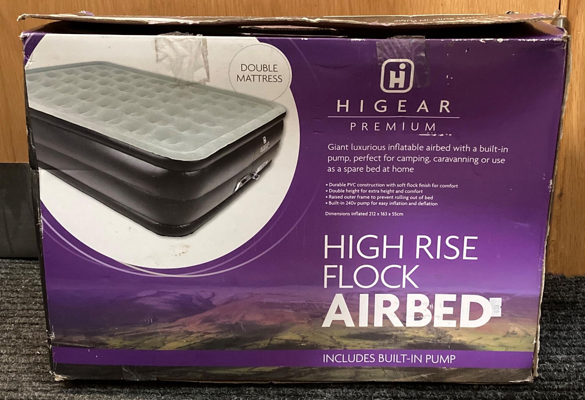 Hi-Gear Premium double high rise flock airbed with built-in pump