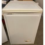 Frigidaire FC49R small chest freezer