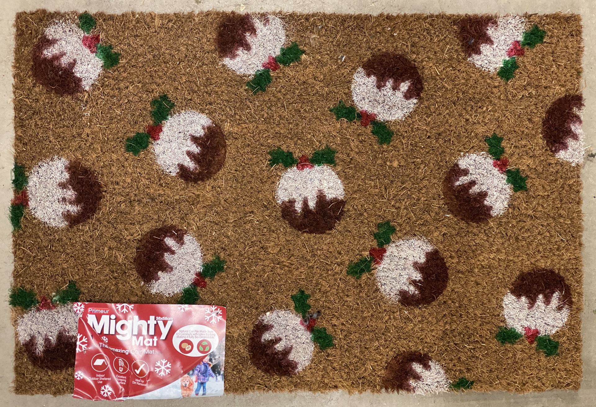 30 x Mighty Mat 'Christmas Pudding' Coir Mats - 38cm x 58cm - 5 outer packs (J09)