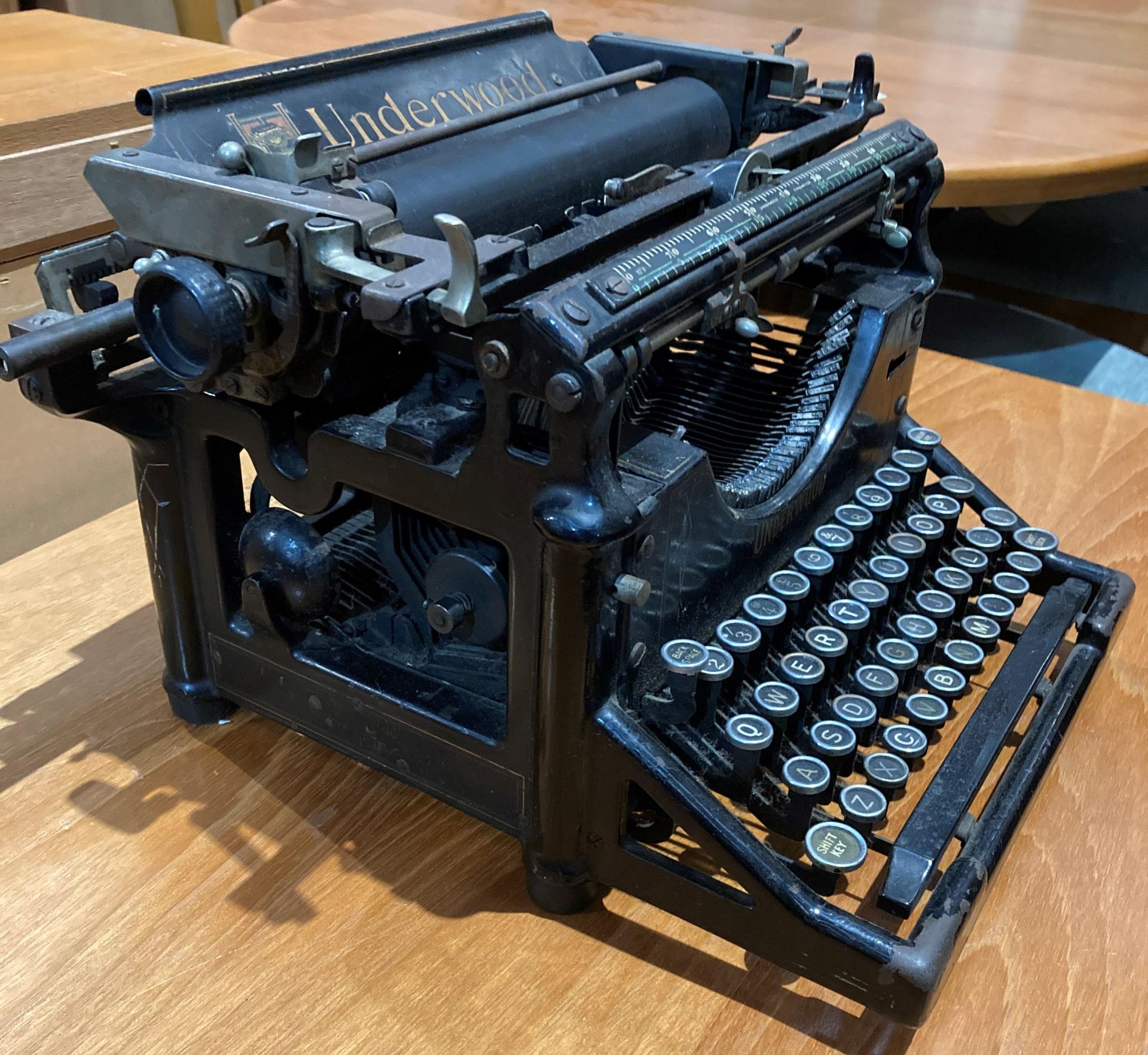 Underwood standard manual vintage typewriter. - Image 4 of 5