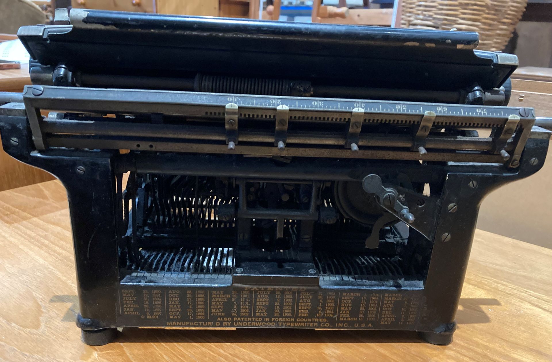 Underwood standard manual vintage typewriter. - Image 5 of 5