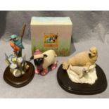 Arctic Wildlife animal group seal and baby on wood plinth (base loose),