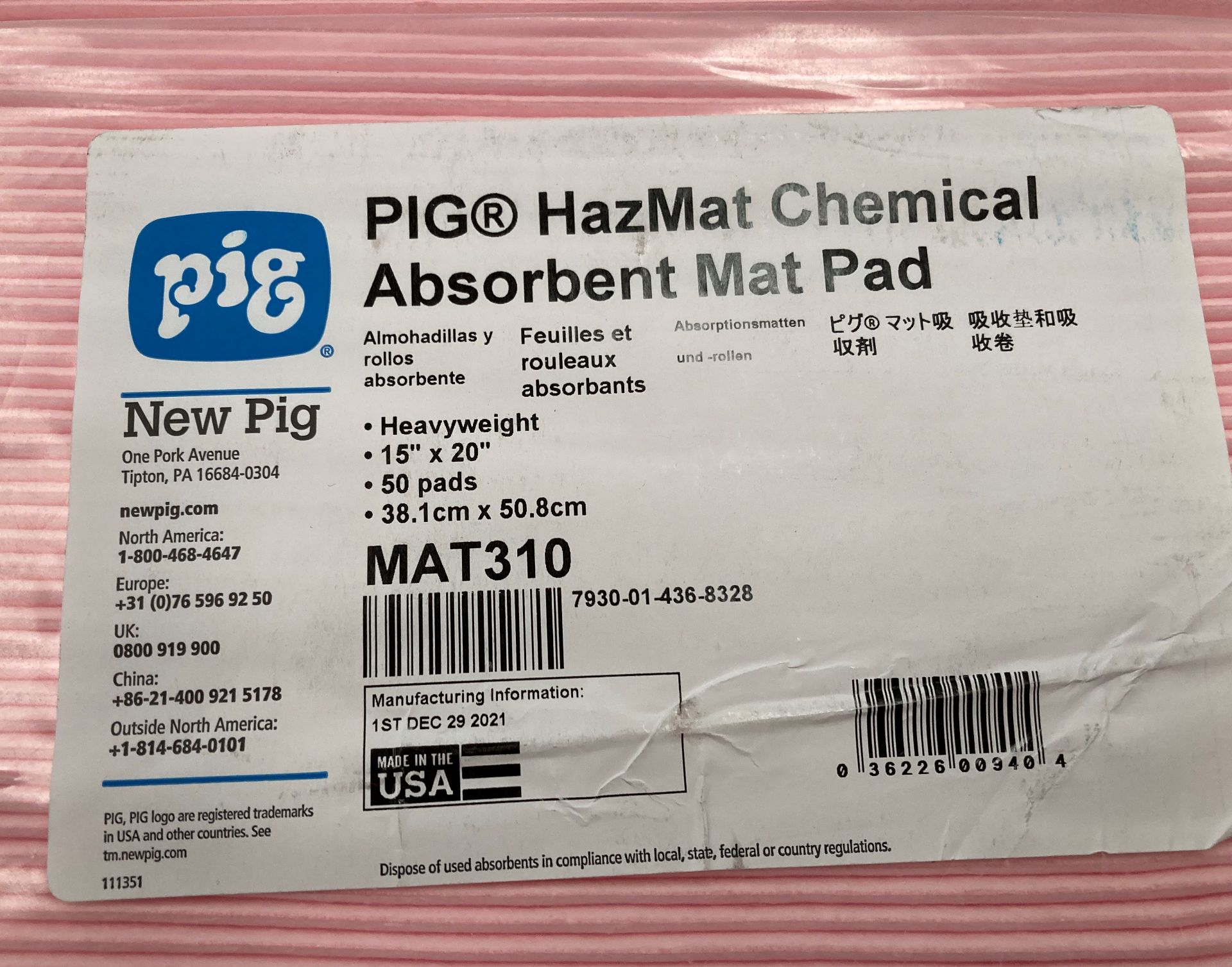 2 packs of 50 Pig Hazmat Chemical absorbent mat pads - 15" x 20" - Bild 2 aus 3