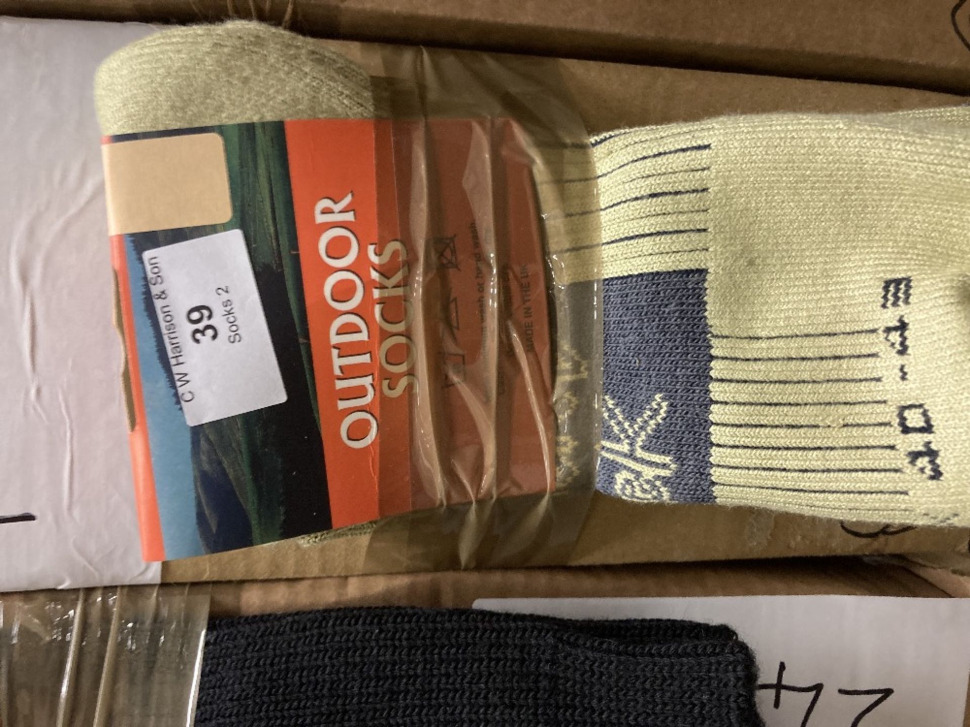 10 x pairs of Outdoor Socks (slight imperfections) size 7-10,