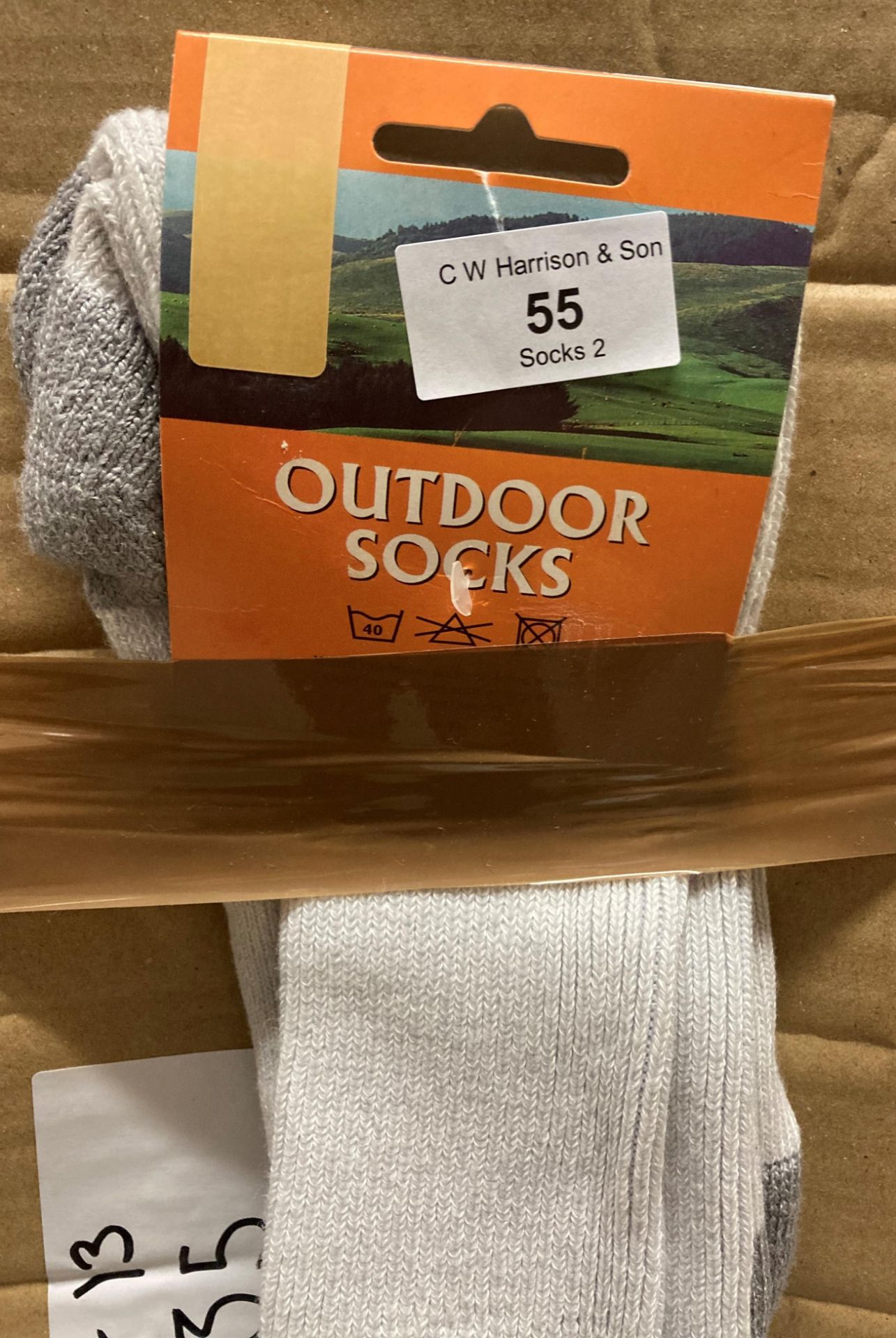 35 x pairs of Outdoor Socks (slight imperfections) size 11-13,