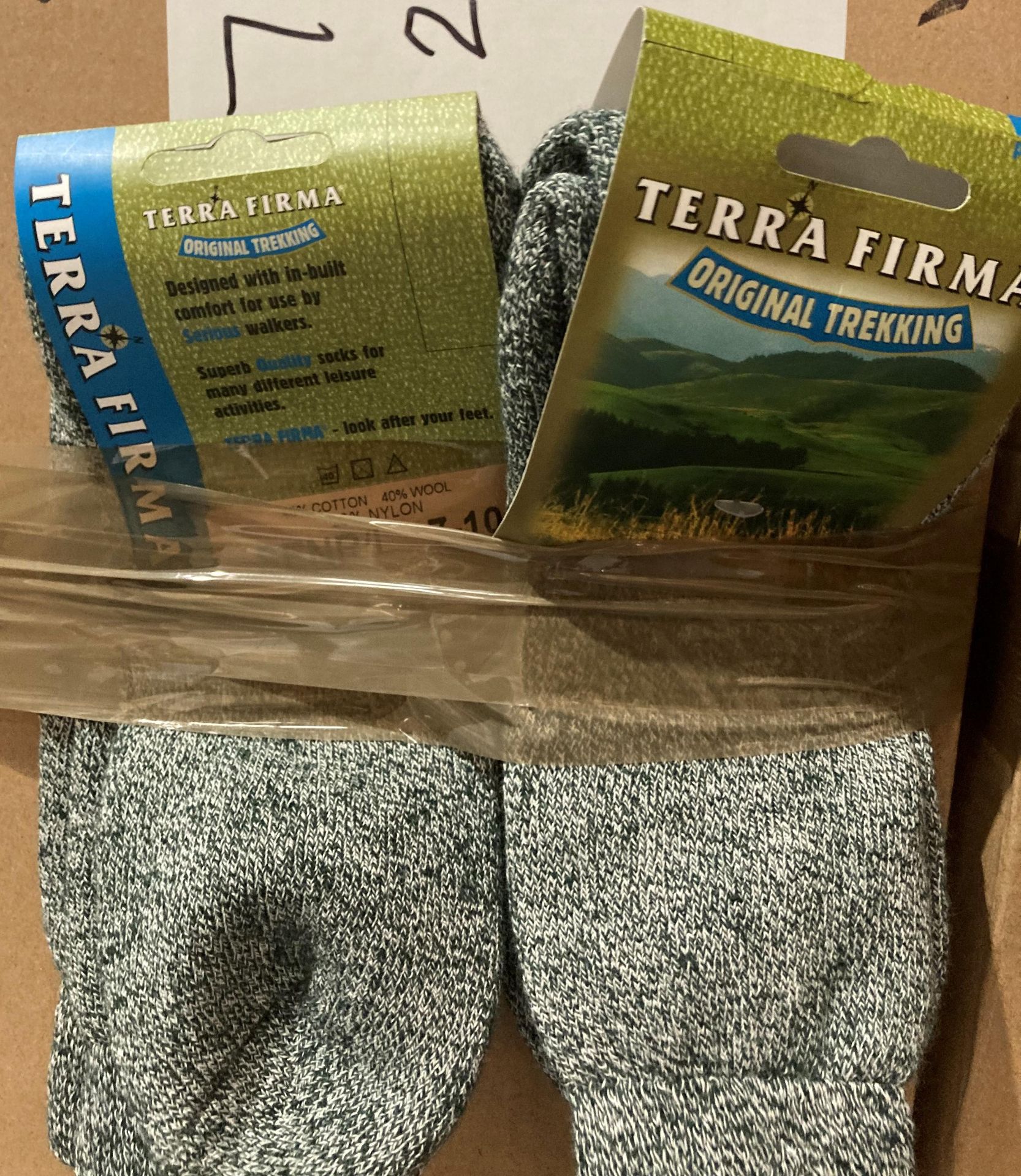 25 x pairs of Terra Firma trekking socks (wool/nylon) size 7-10,