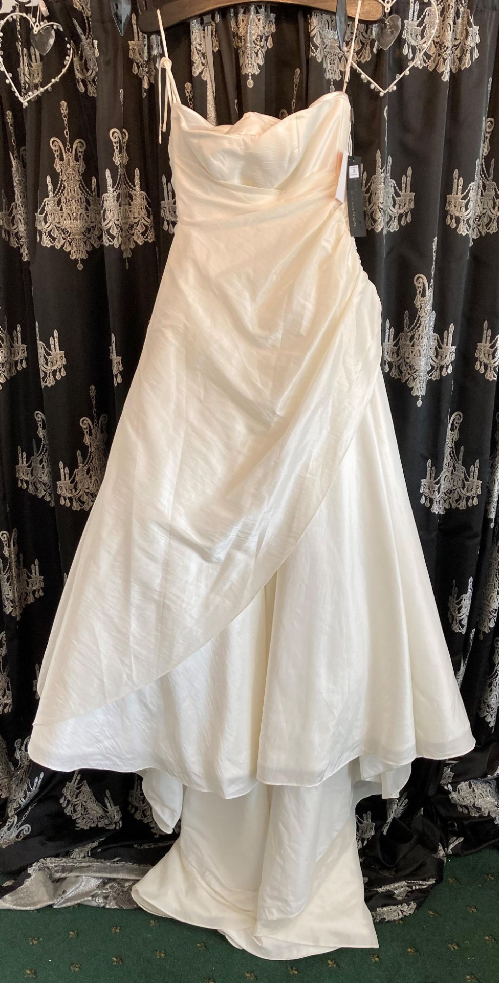 Taffeta ball gown, ivory, size UK 8.