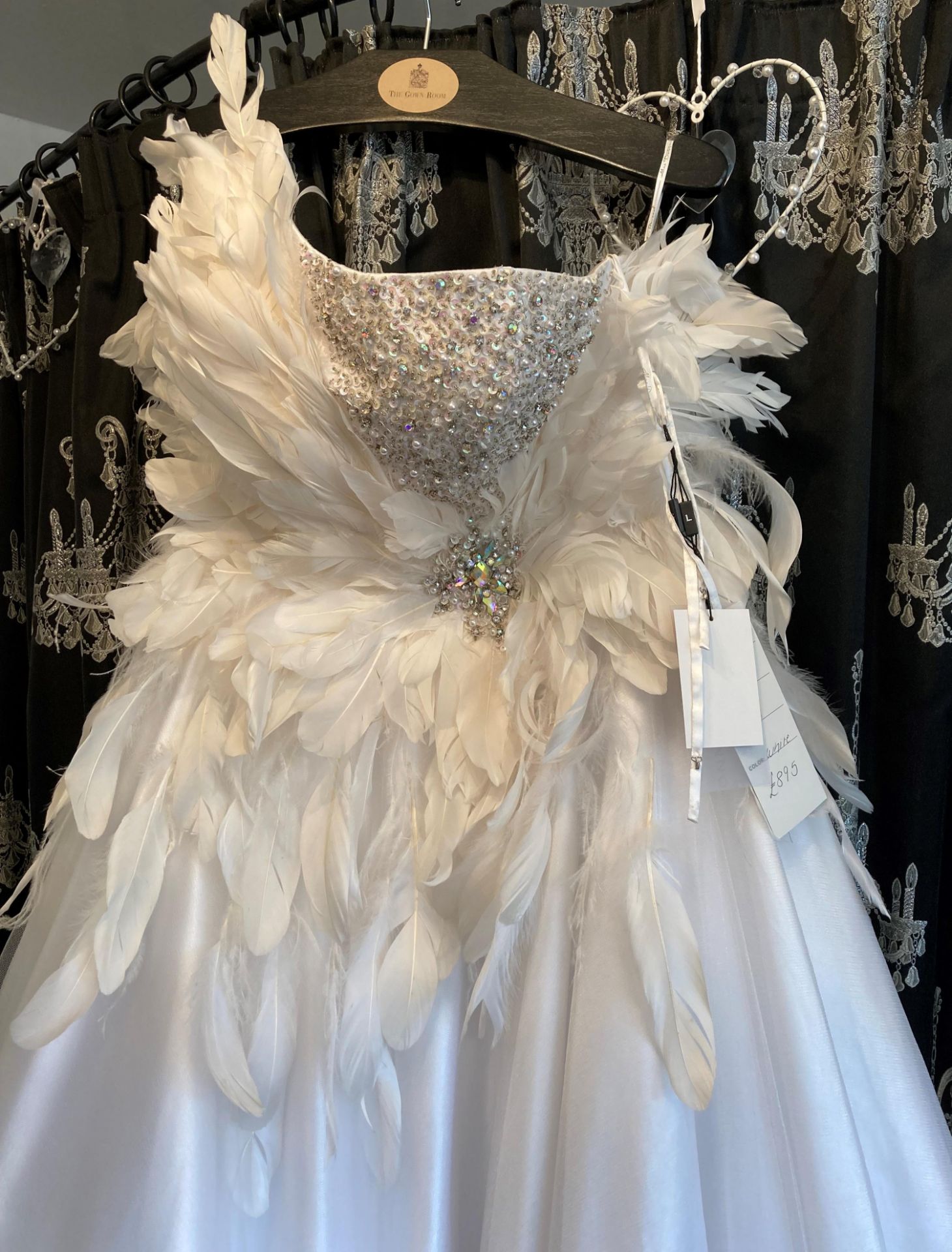 Macduggal feather ball gown, white, size UK 16. - Image 2 of 4