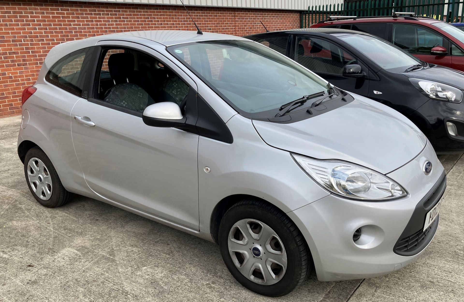 FORD KA EDGE 1.2 3 DOOR HATCHBACK - Petrol - Silver - Nextbase front and rear dashcams fitted.