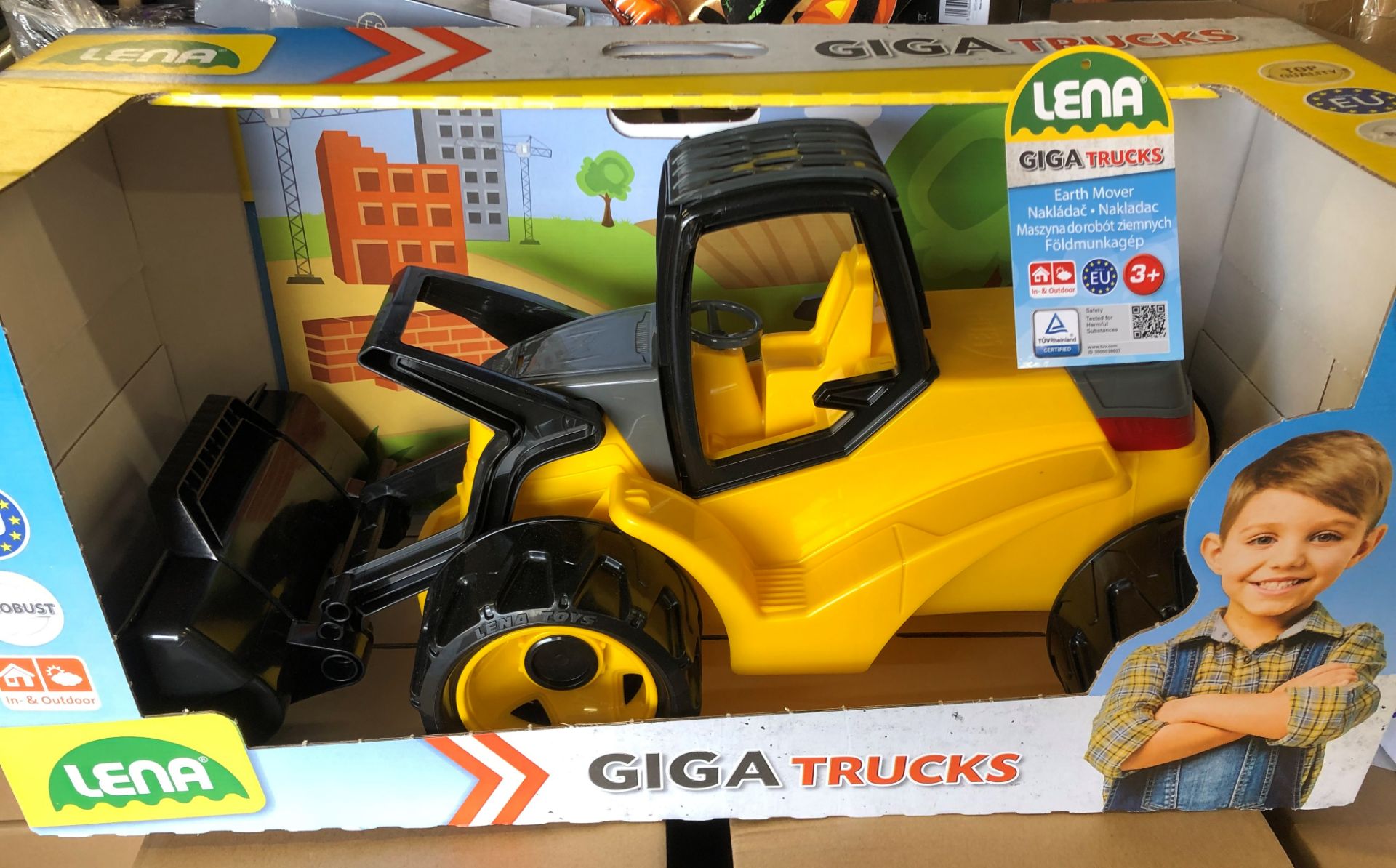 GIANT GIGA LENA DIGGER YELLOW AND BLACK RIDE ON 75CM X 33CM