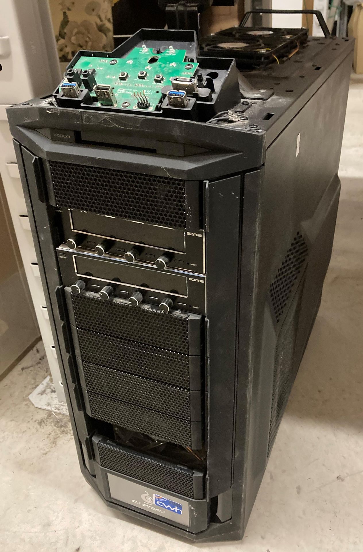 Tower desktop/server 64GB RAM and 2TB Hard Drive complete with Geoforce GTX1080 video card - no