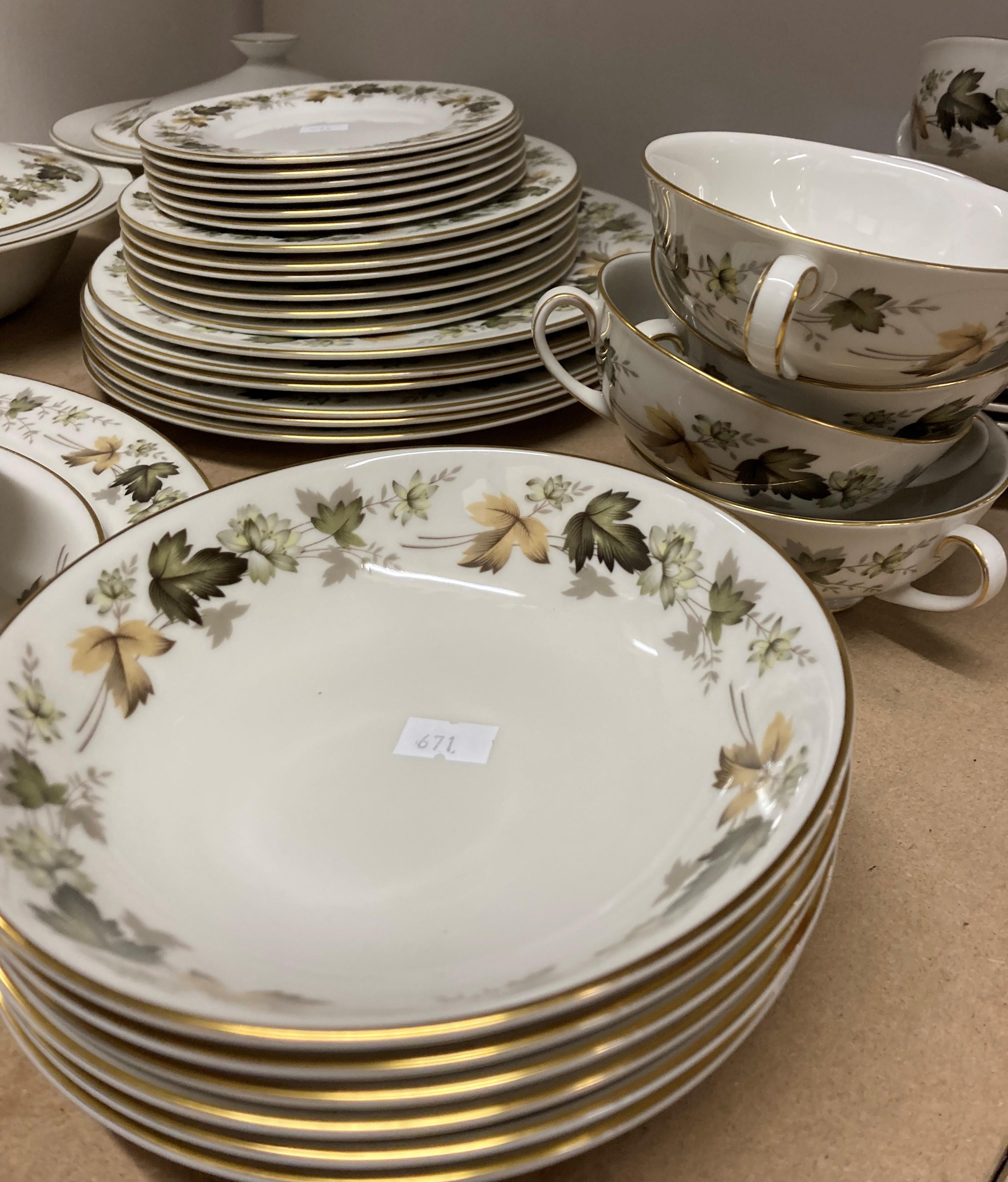 Forty-one pieces of Royal Doulton Larchmont green leaf patterned fine china dinner service - Image 2 of 3