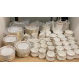 120 pieces of Royal Albert Belinda and Paragon Belinda dinner service comprising twelve dinner