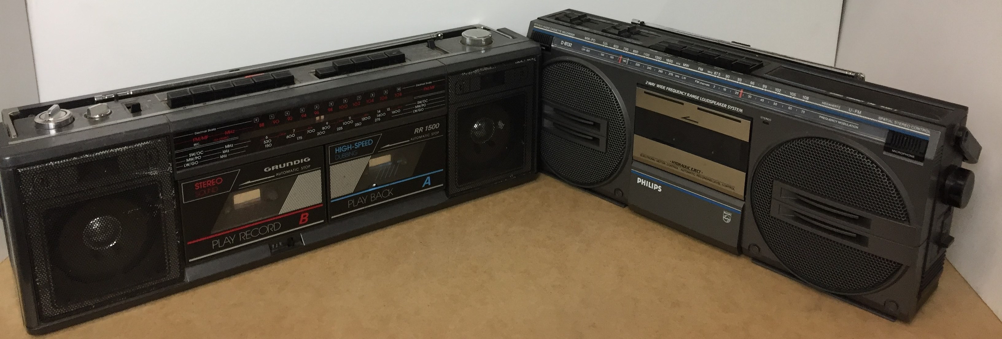 Two items - Grundig RR1500 twin tape cassette and radio,