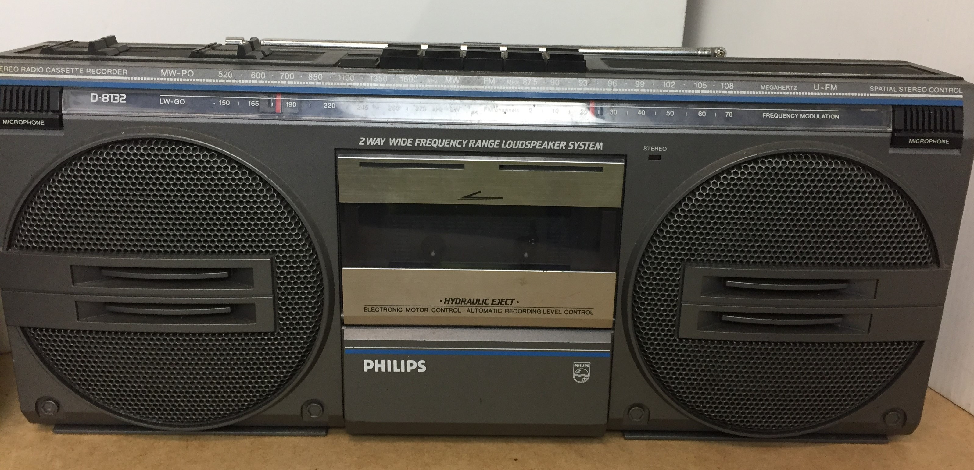 Two items - Grundig RR1500 twin tape cassette and radio, - Image 2 of 3