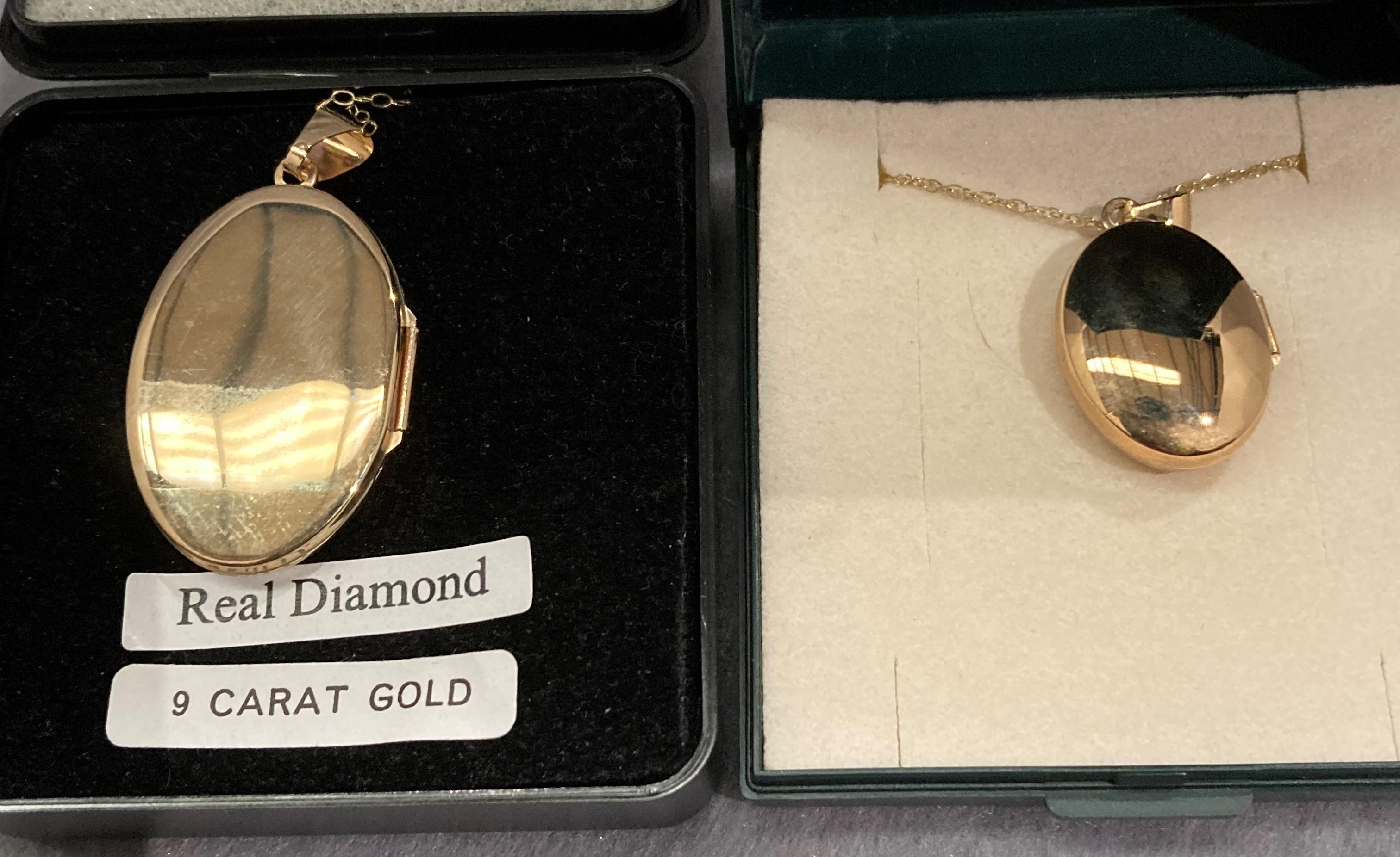 Two 9ct gold chains with lockets - one locket with diamond to centre and both engraved (total - Image 2 of 2