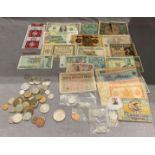 Contents to tray - assorted foreign coins and notes including $1 coin 1776-1976,