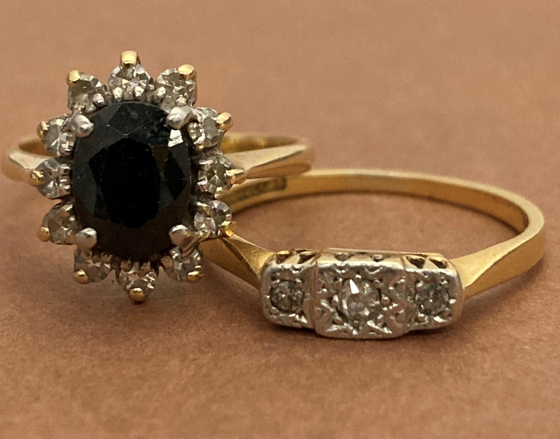 Two 18ct gold rings - an 18ct gold sapphire and diamond ring (size L/M, weight 3. - Image 4 of 15