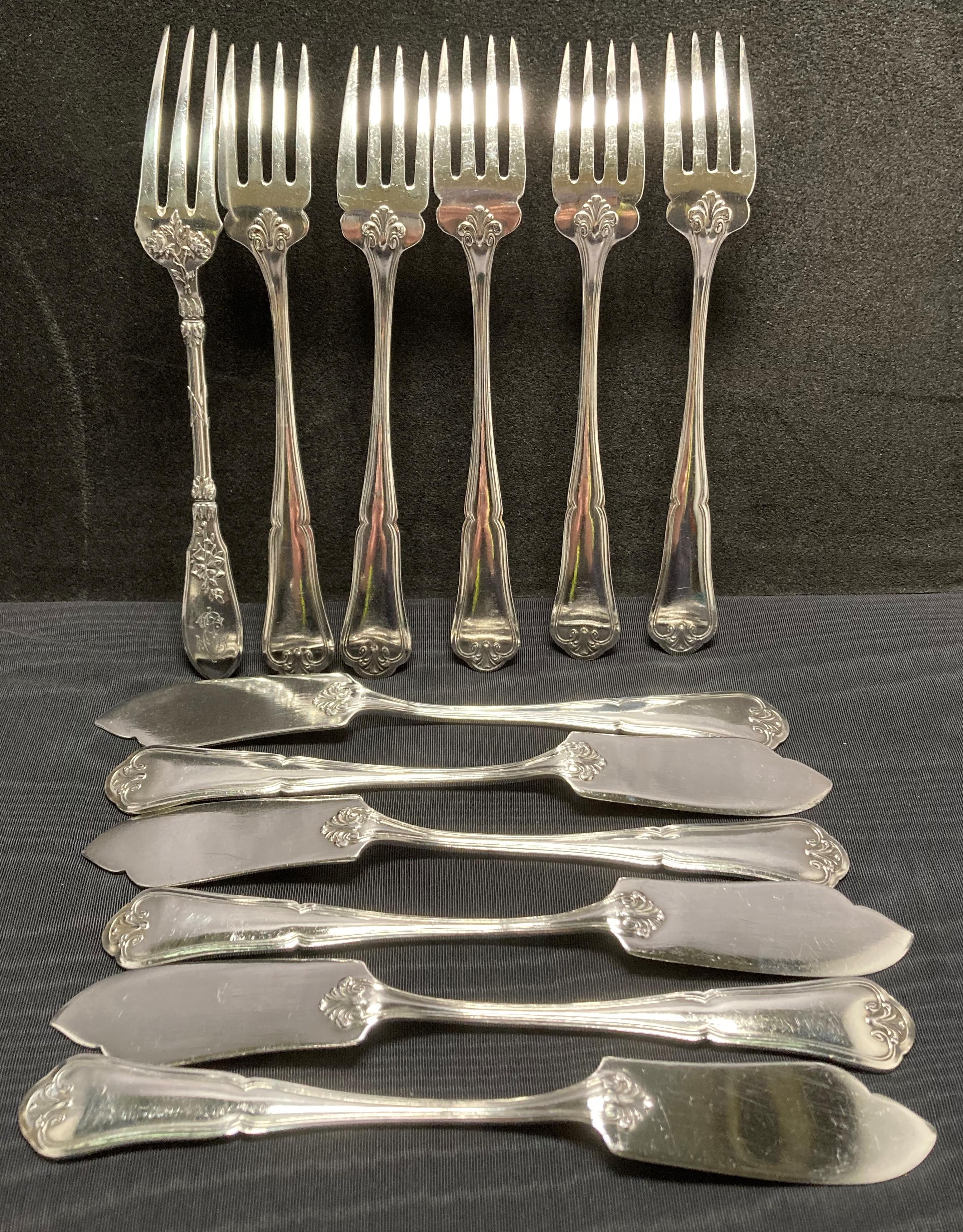 Set of eleven silver French hall mark items including six fish knives, - Image 2 of 4