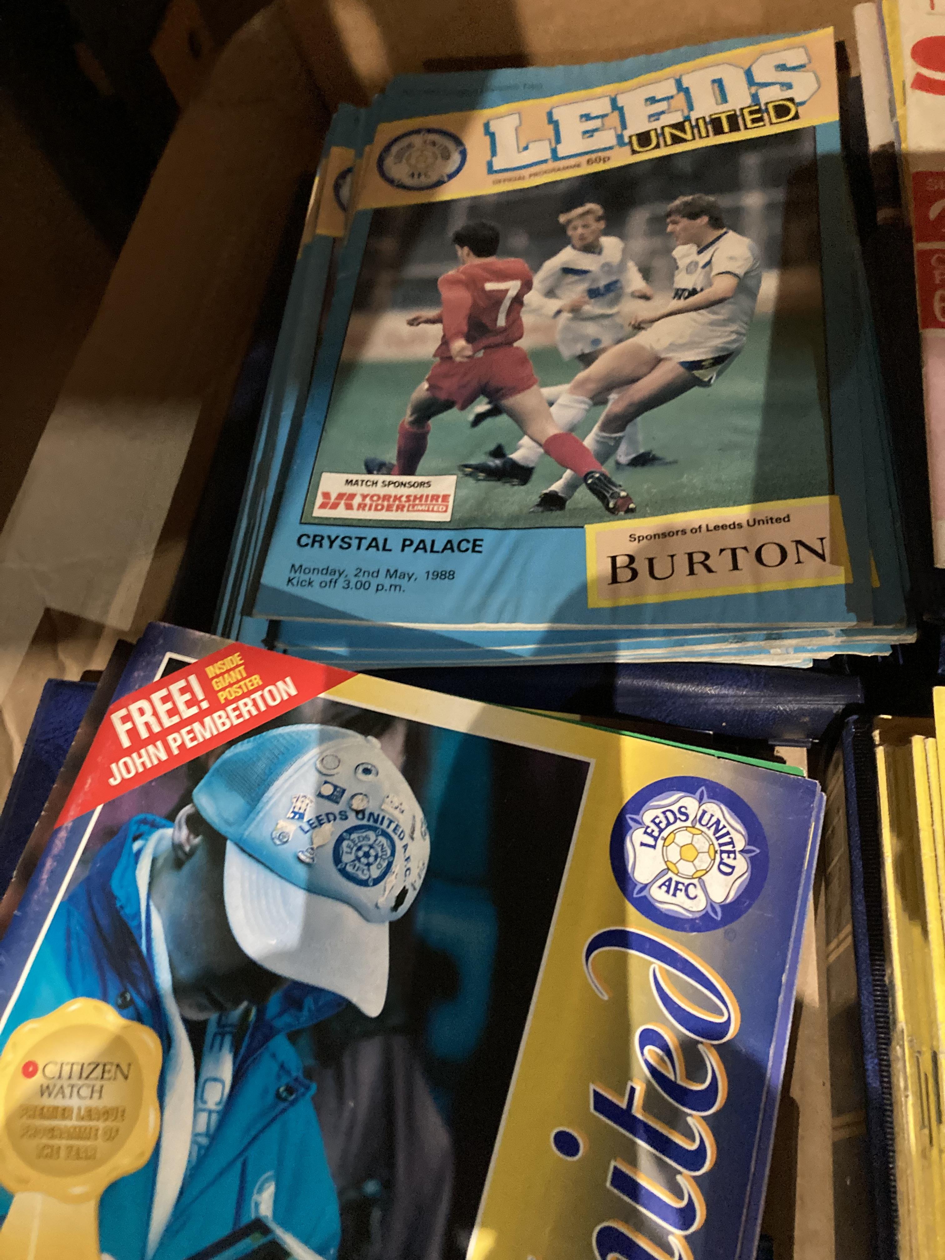 Contents to tray - a large quantity of Leeds United home and away programmes including 25 home - Image 10 of 10