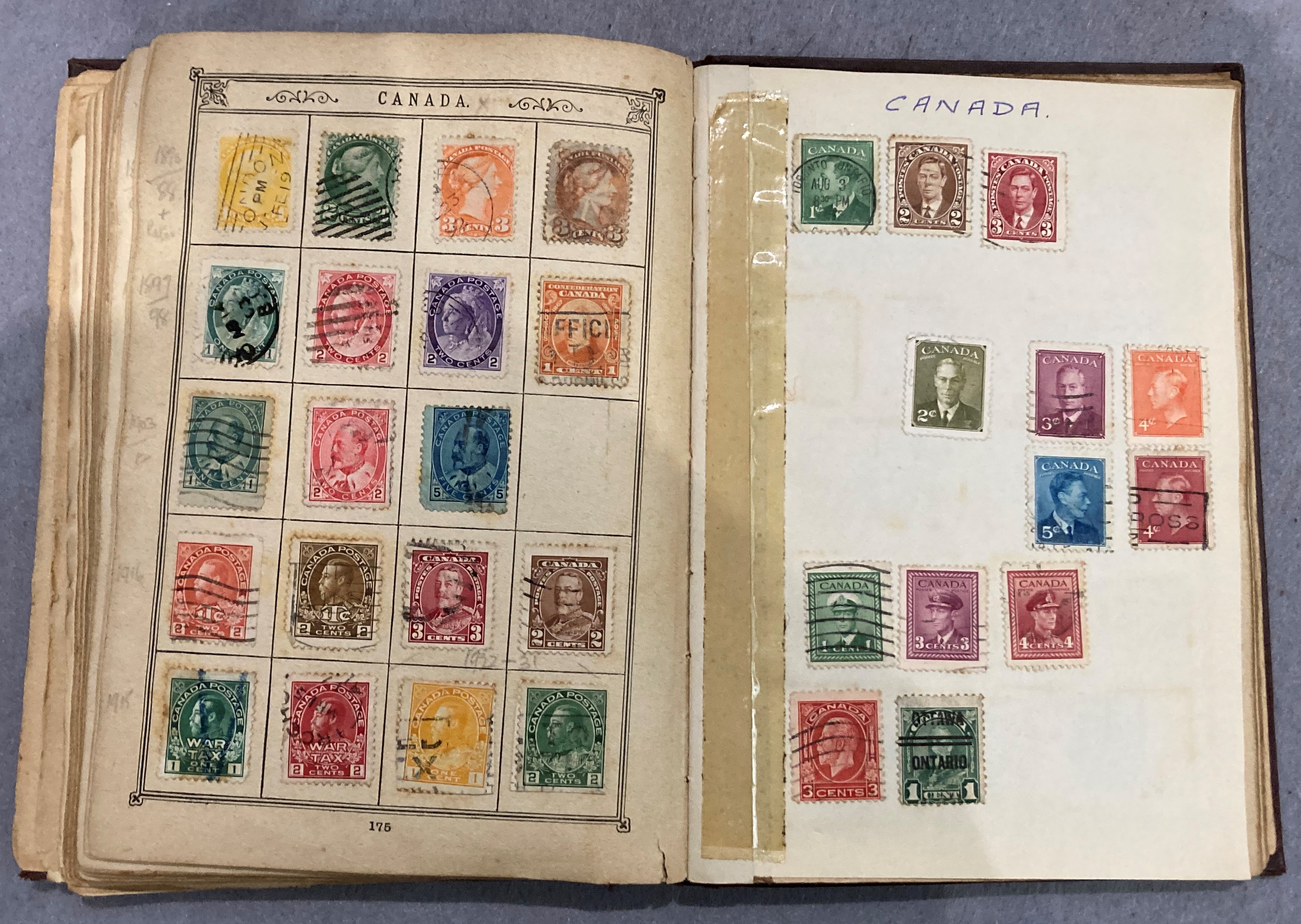 Contents to tray - a small Lincoln and a Rapid stamp album and contents, World stamps, - Image 5 of 11