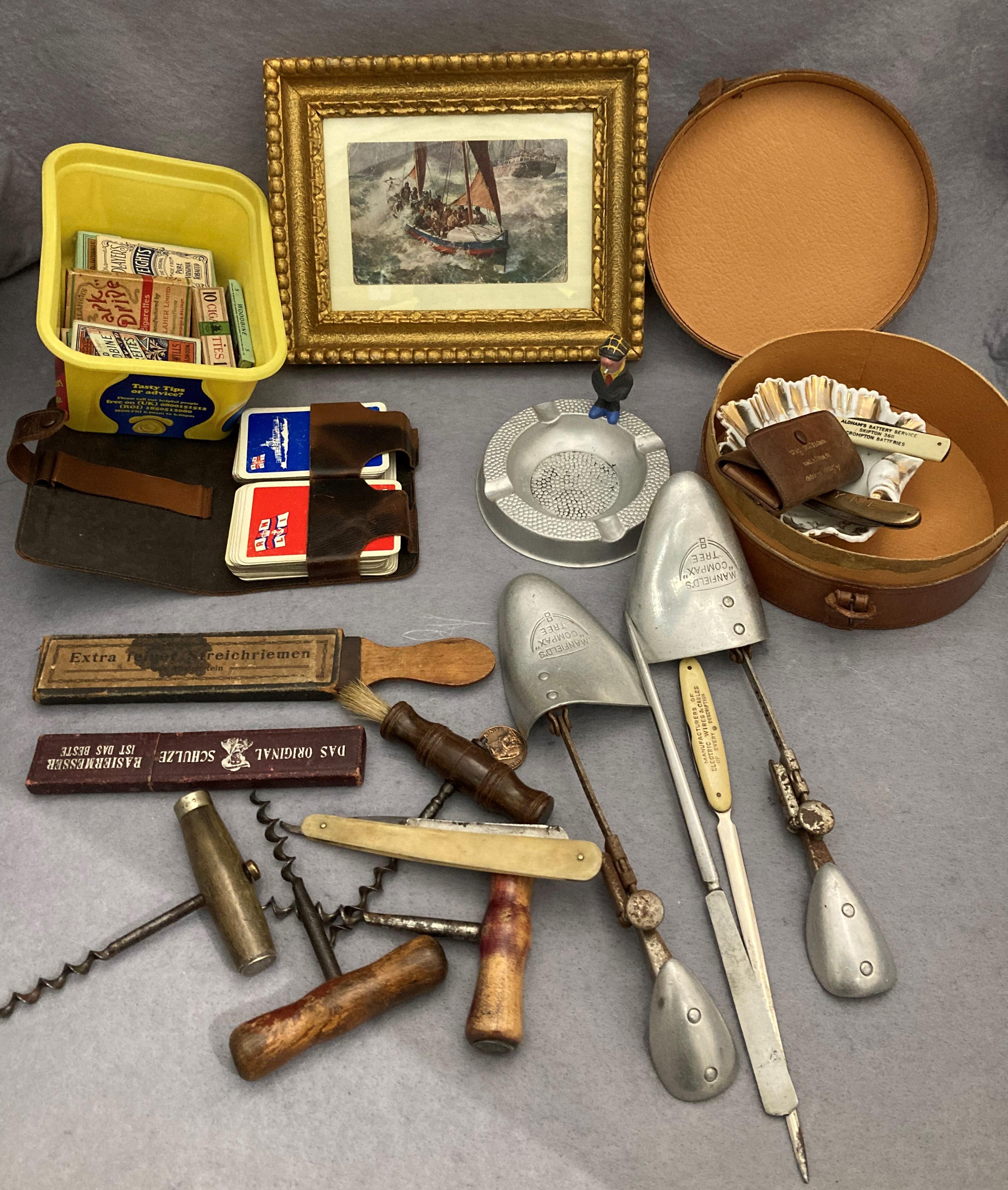 Contents to tray - a quantity of interesting items including Royal Lifeboat Institute picture in