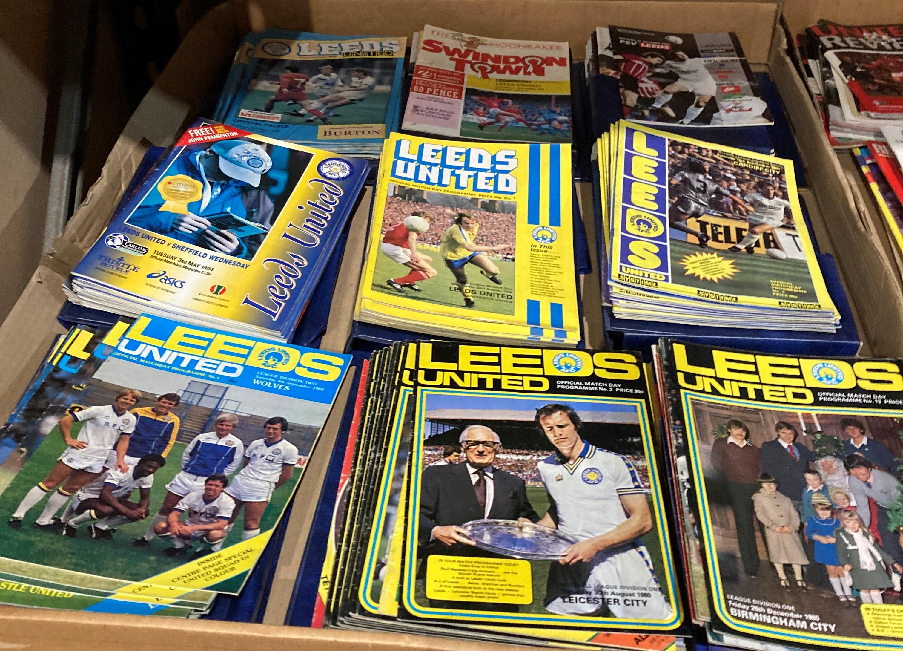 Contents to tray - a large quantity of Leeds United home and away programmes including 25 home