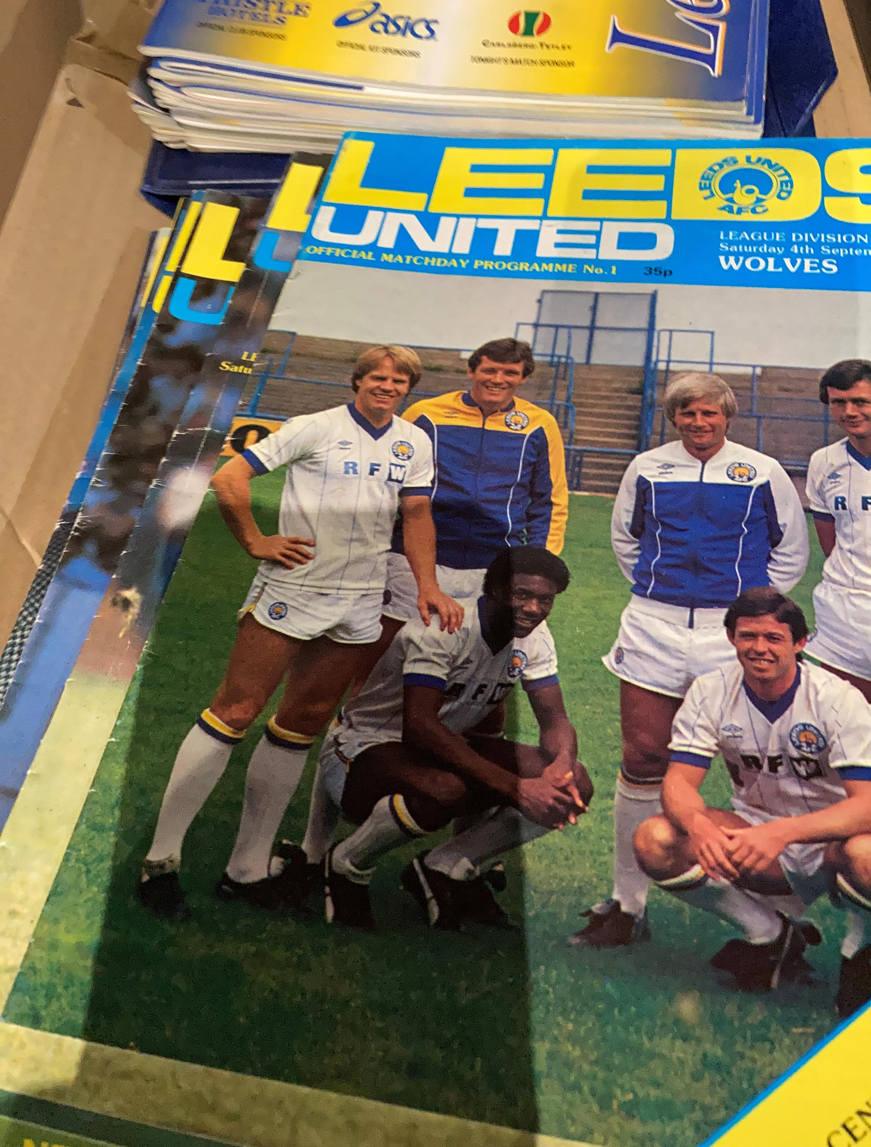 Contents to tray - a large quantity of Leeds United home and away programmes including 25 home - Image 8 of 10