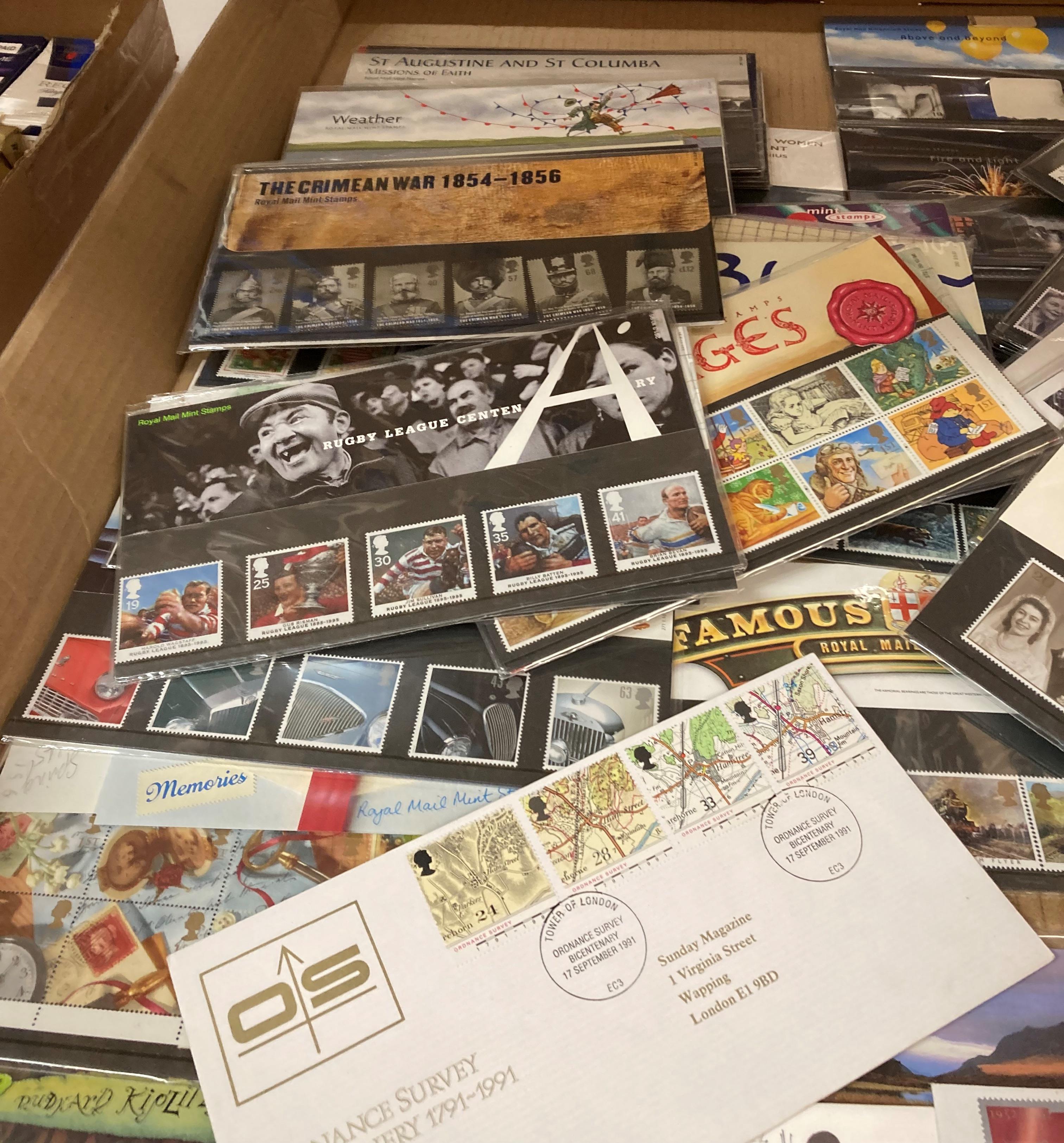 Contents to tray - 85 individual packs of mainly Royal Mint stamps circa 1990's to mid 2000's - Image 4 of 4