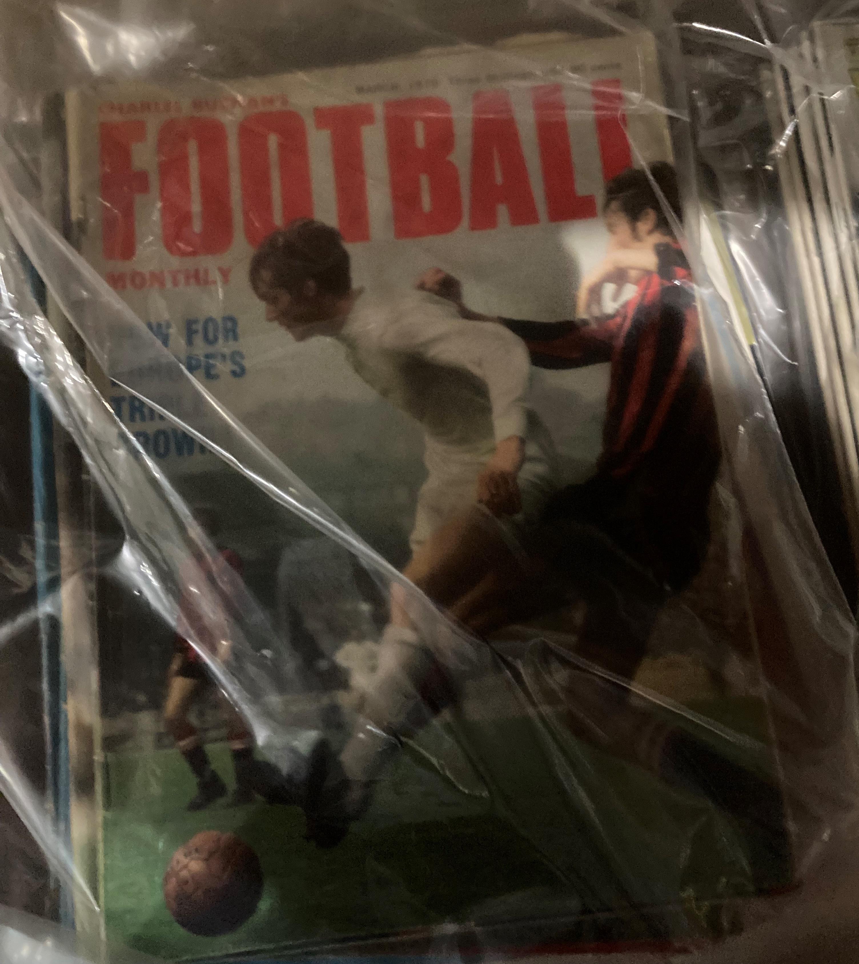 Contents to a large tray and a box - a large quantity of Football magazines and Charles Buchan's - Image 3 of 7