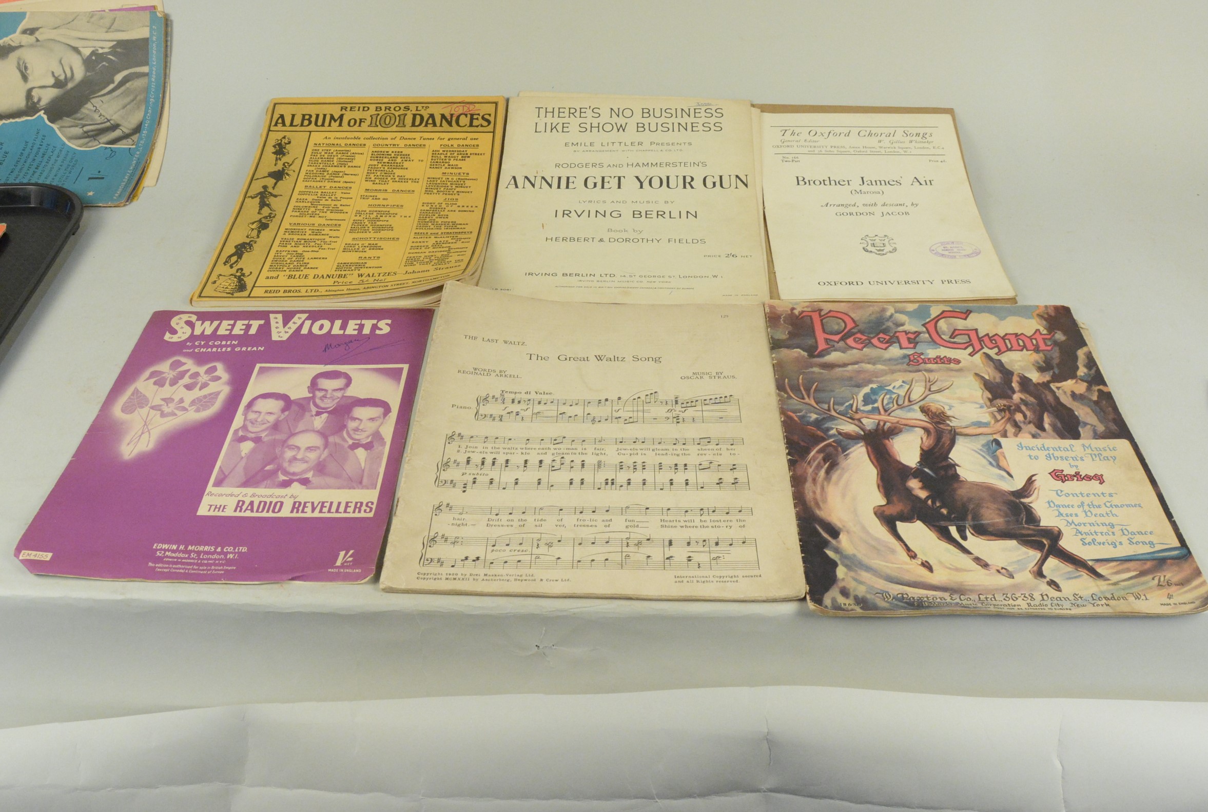 A selection of vintage 1950's/60's sheet music - Image 3 of 3