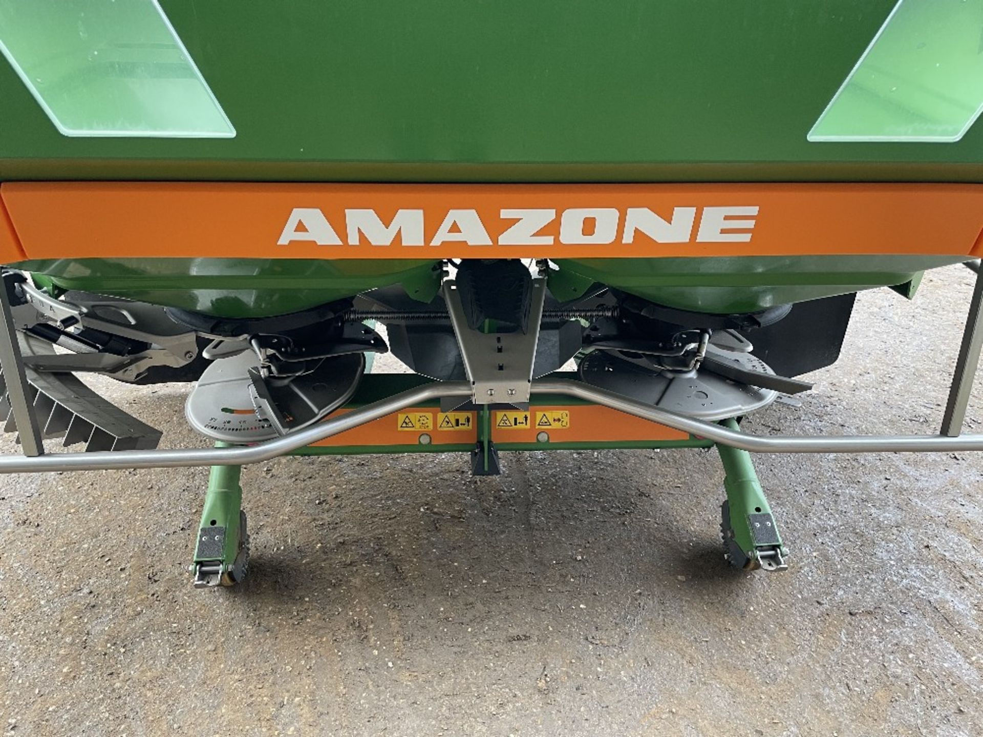 Amazone ZA-V 3200 Profis Tronic Fertiliser Spinner, - Image 6 of 11