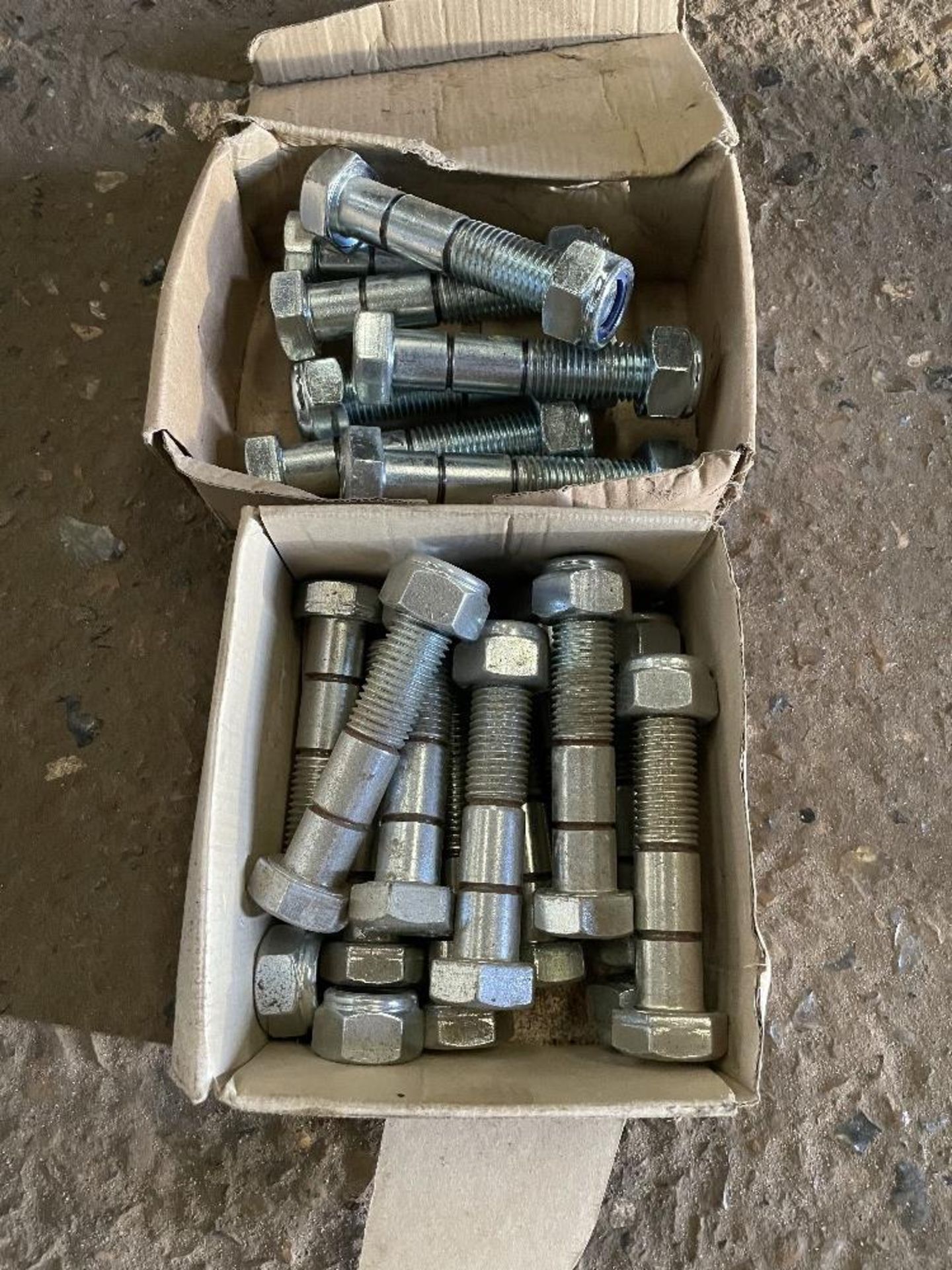 Quantity of Shear bolts for V Form - Image 2 of 2