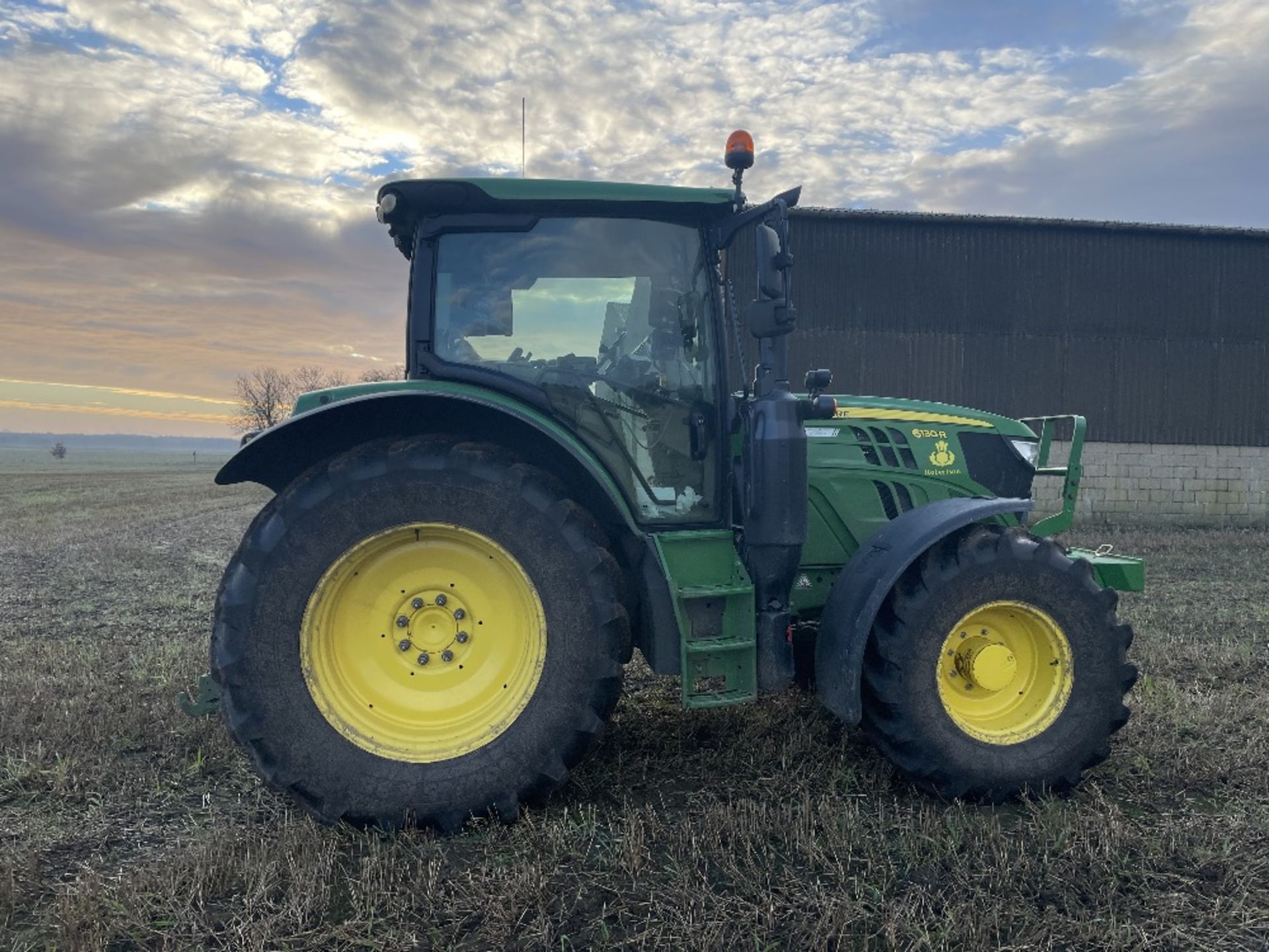 2018 John Deere 6130R 4wd Tractor, approx 1080 hours, Reg No. - Image 8 of 20