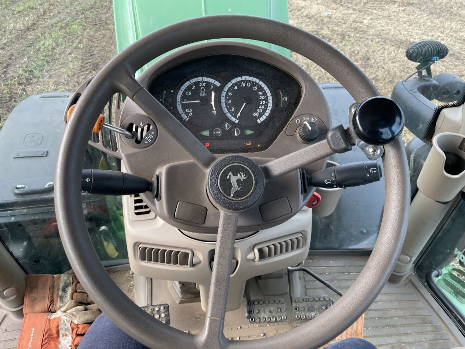 2018 John Deere 6195R 4wd Tractor (Ultimate Edition), approx. 1848 hours, Reg No. - Image 16 of 19