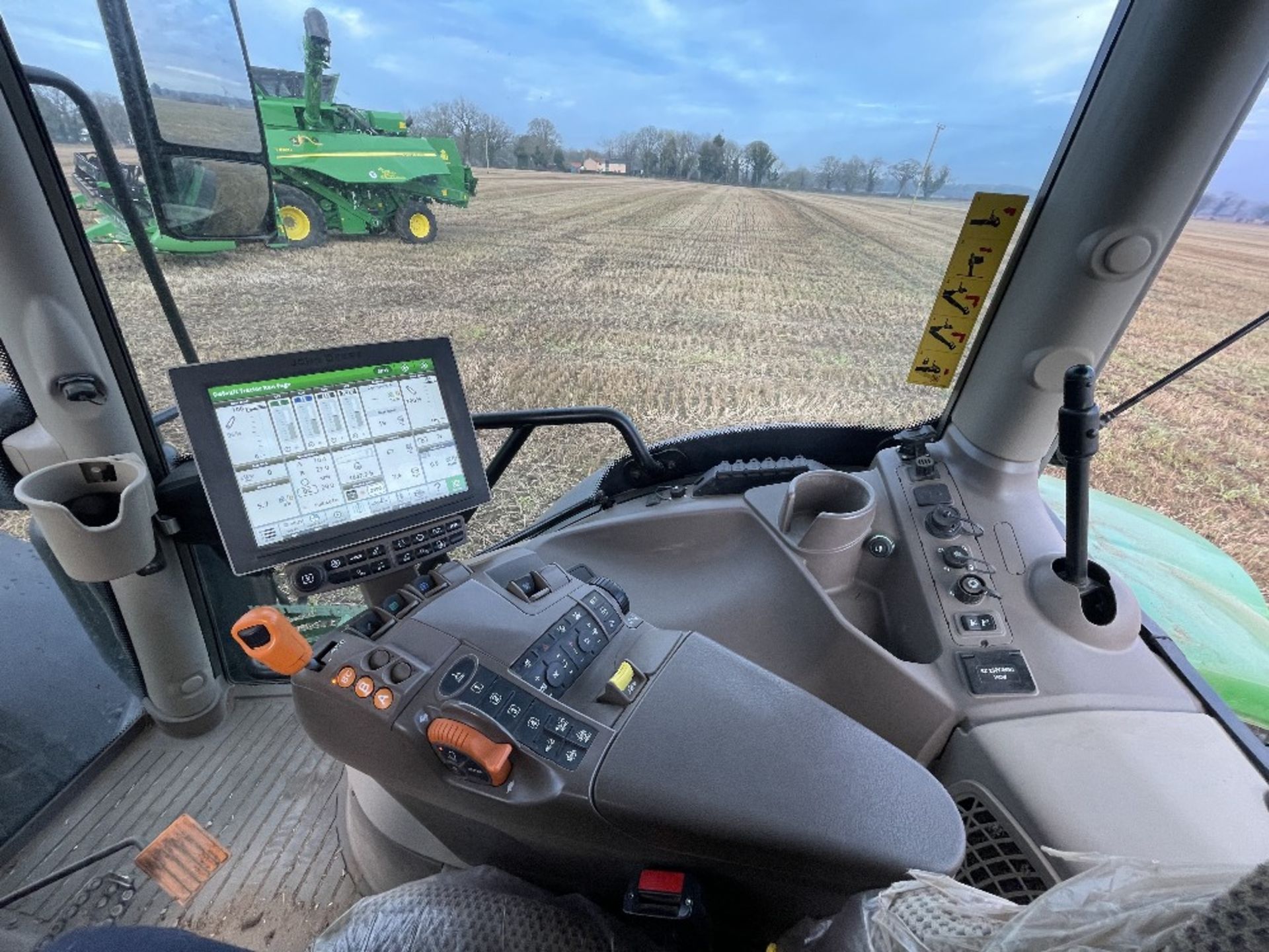 2018 John Deere 6195R 4wd Tractor (Ultimate Edition), approx. 1848 hours, Reg No. - Image 15 of 19