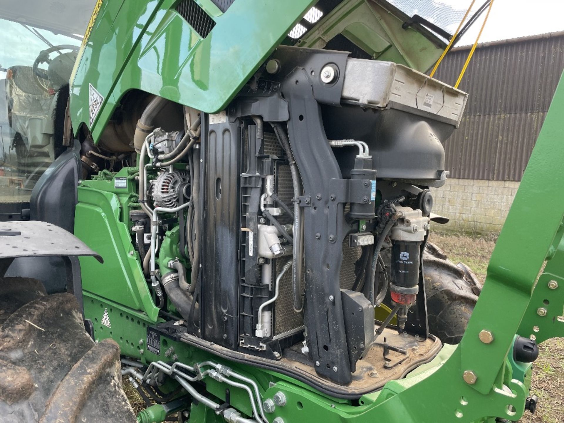 2018 John Deere 6195R 4wd Tractor (Ultimate Edition), approx. 1848 hours, Reg No. - Image 18 of 19