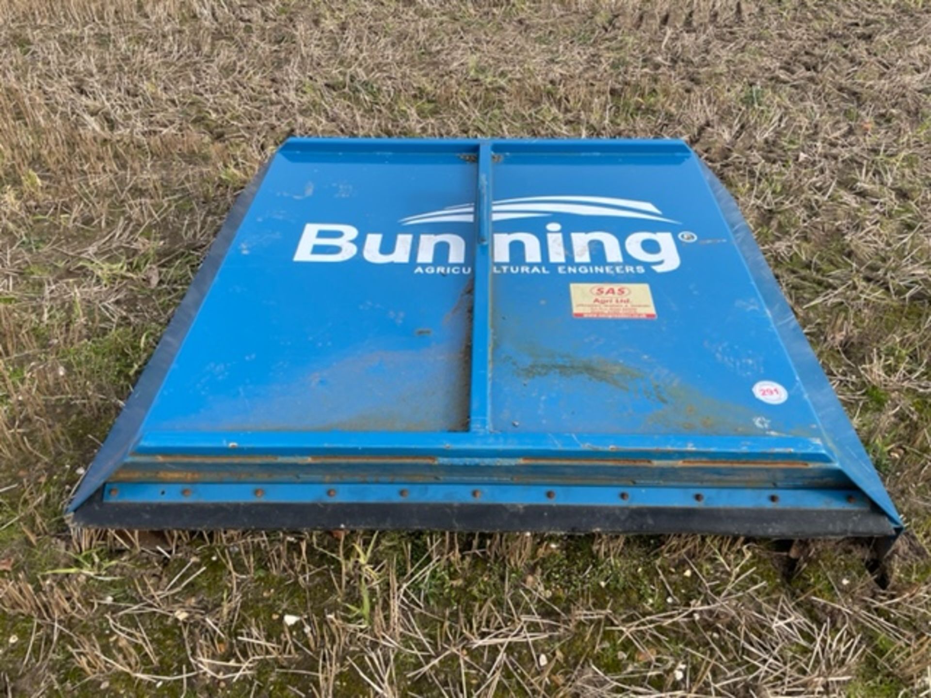 Bunning muckspreader hood