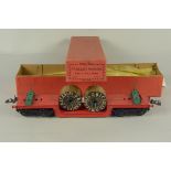 A vintage boxed Hornby 'O' gauge RS712 trolley wagon with two cable drums,