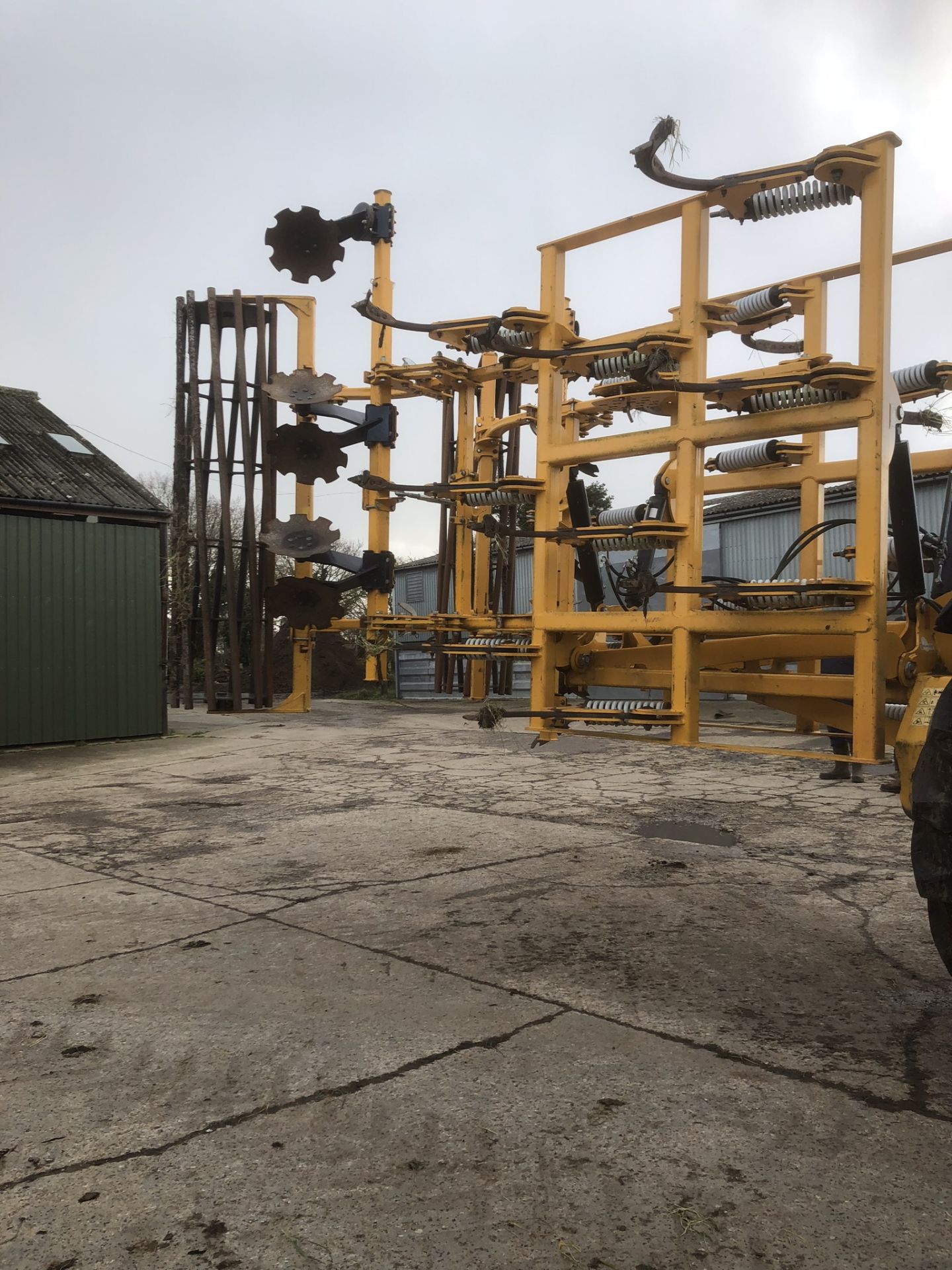 Staltech 5M cultivator, hydraulic folding. Stored near Haddiscoe, Norwich. - Image 3 of 5