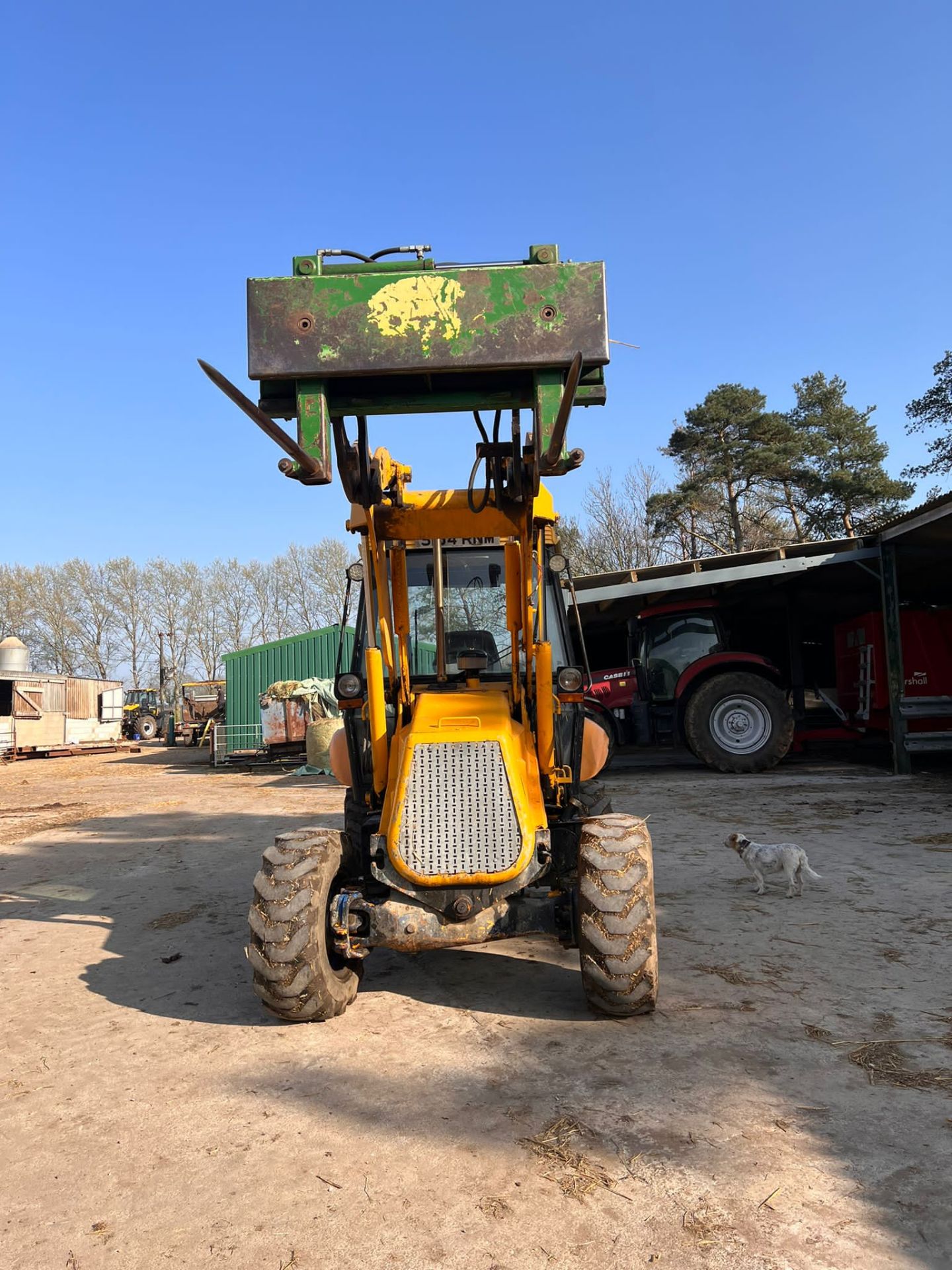 JCB 2CX 4 wheel steer comes with road compressor on the back, euro hitch on loader, 3rd service, - Image 6 of 8