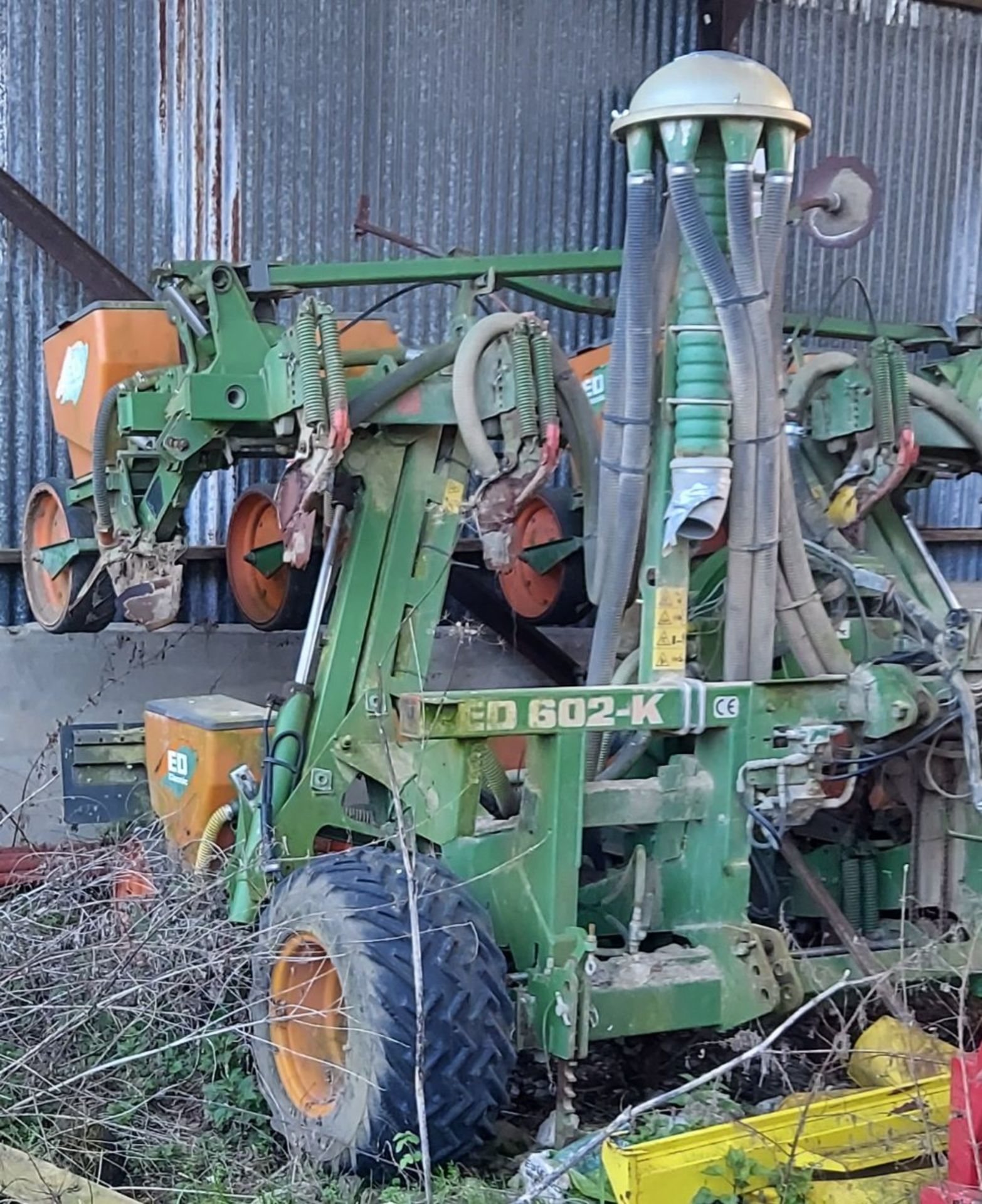 Amazone ED602K 8 row maize drill with fr - Image 2 of 2