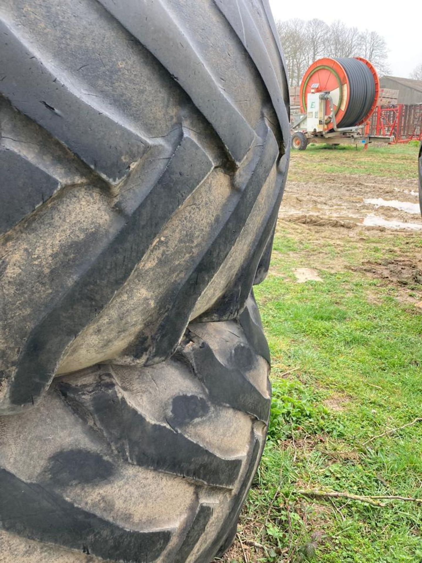 Tyres Rear 850/55/42 x 2 Front 750/50-30.5 x 2, for a 7530, Condition very little tread. - Image 2 of 6