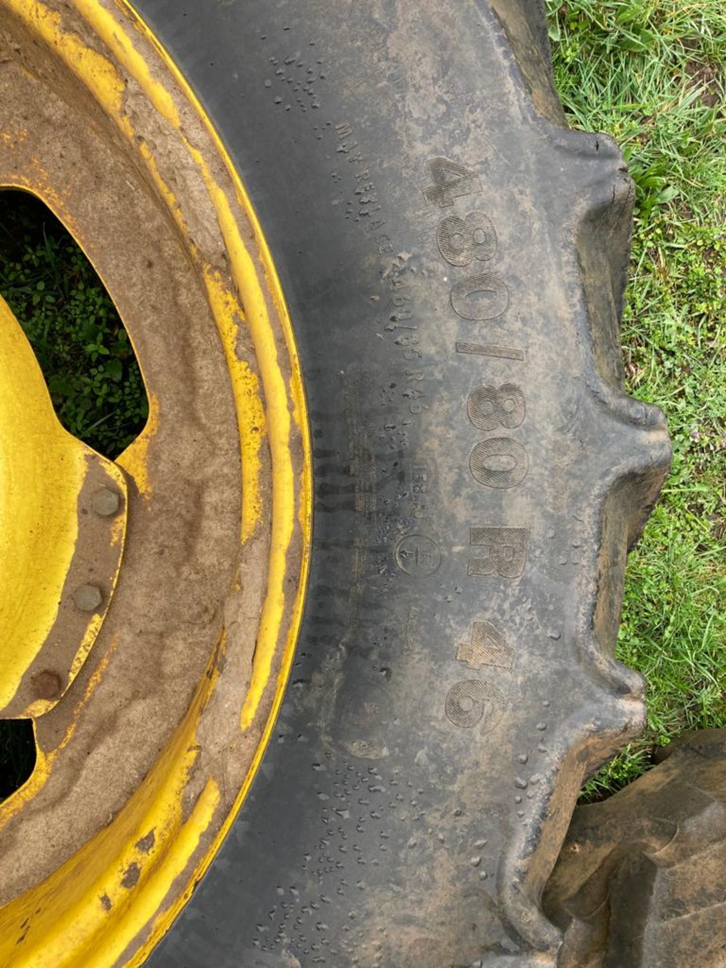 Tyres Rear 480/80/46 x 2 Front420/85/30 x 2, for 7530, Condition very little tread. - Image 3 of 7