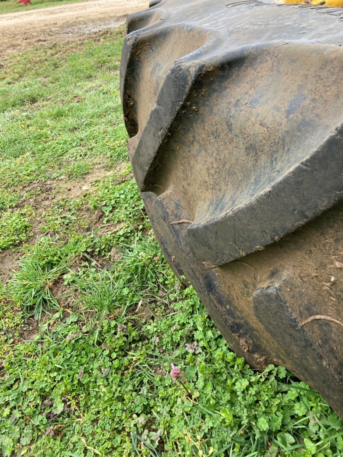 Tyres Rear 480/80/46 x 2 Front420/85/30 x 2, for 7530, Condition very little tread.