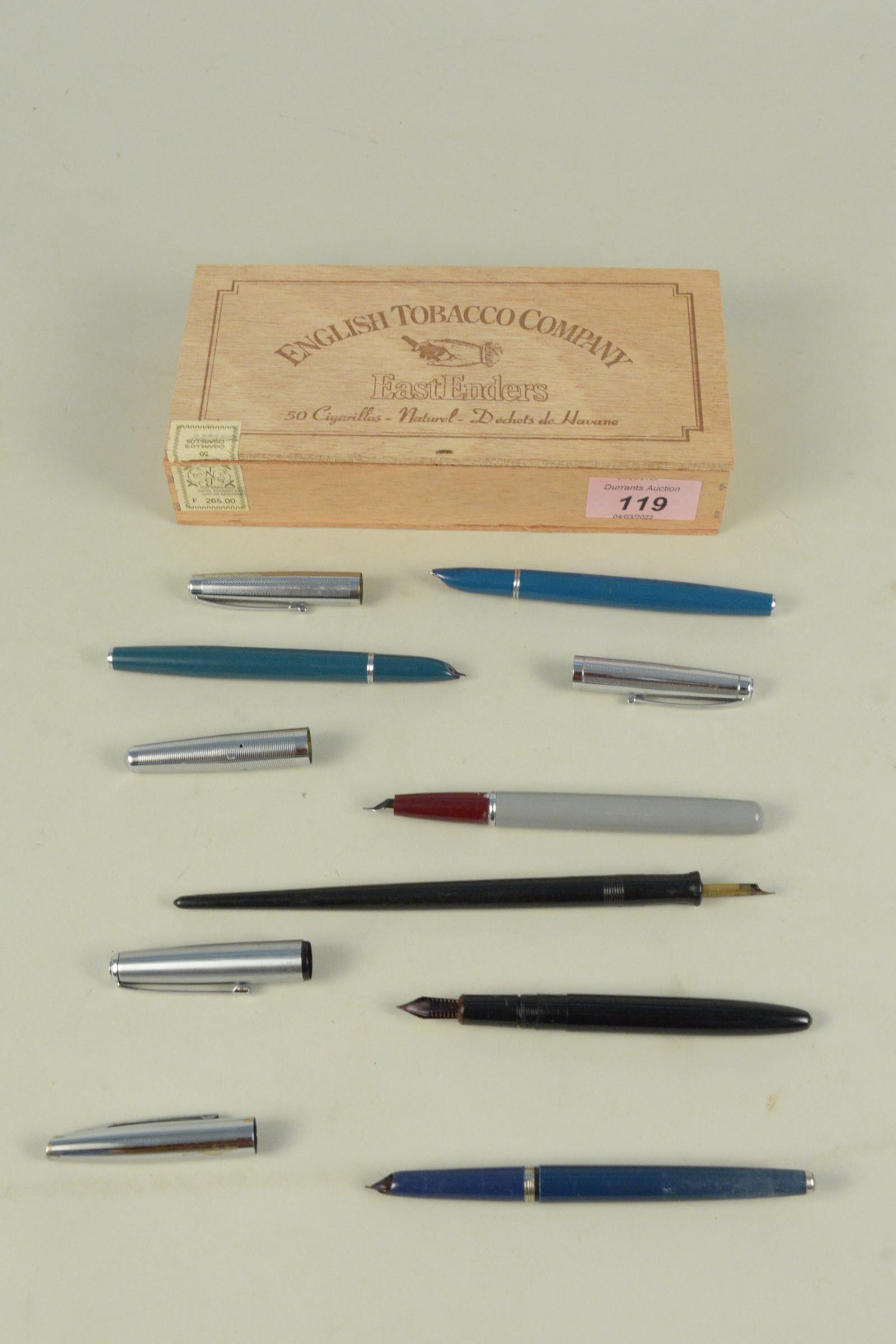 A Platignum Golden Quick Chance fountain pen, two Platignum 100's, a boxed Parker, - Image 2 of 3